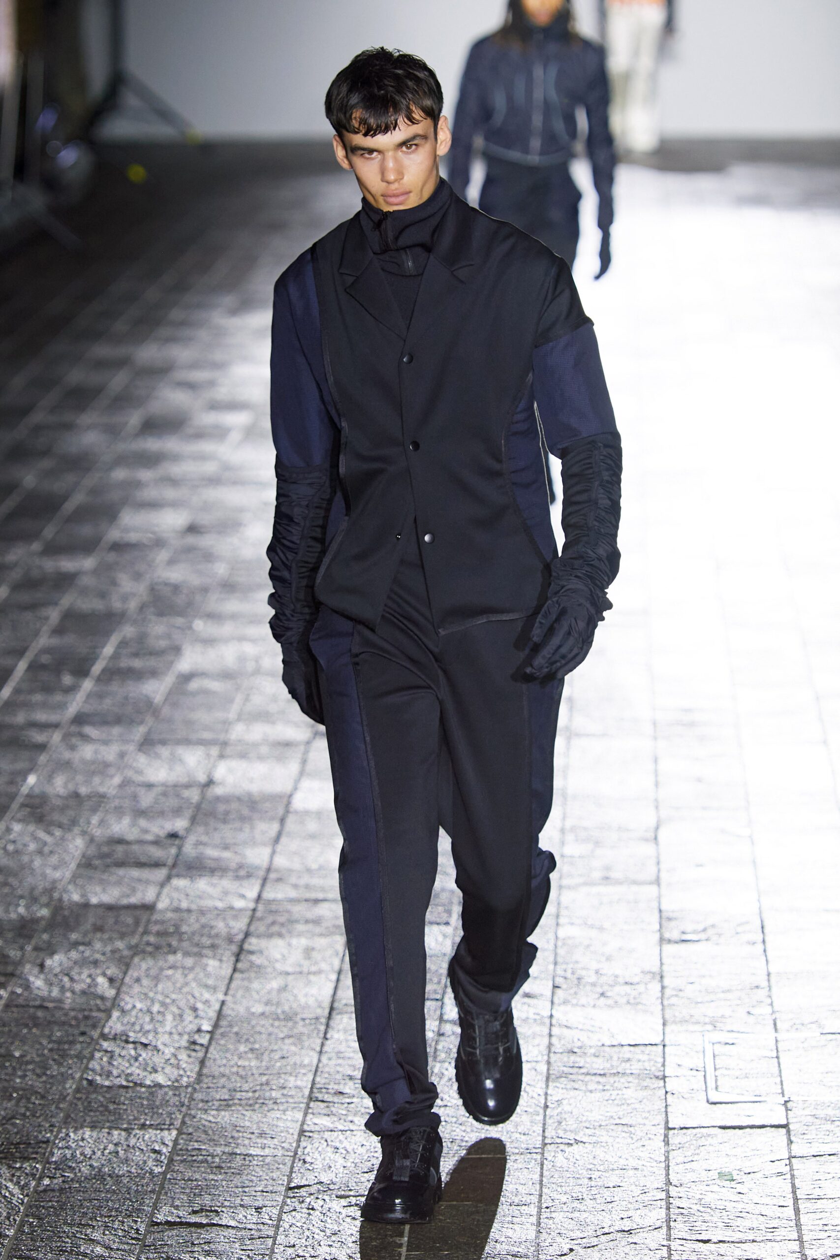 Central Saint Martins F/W 20 Look 98