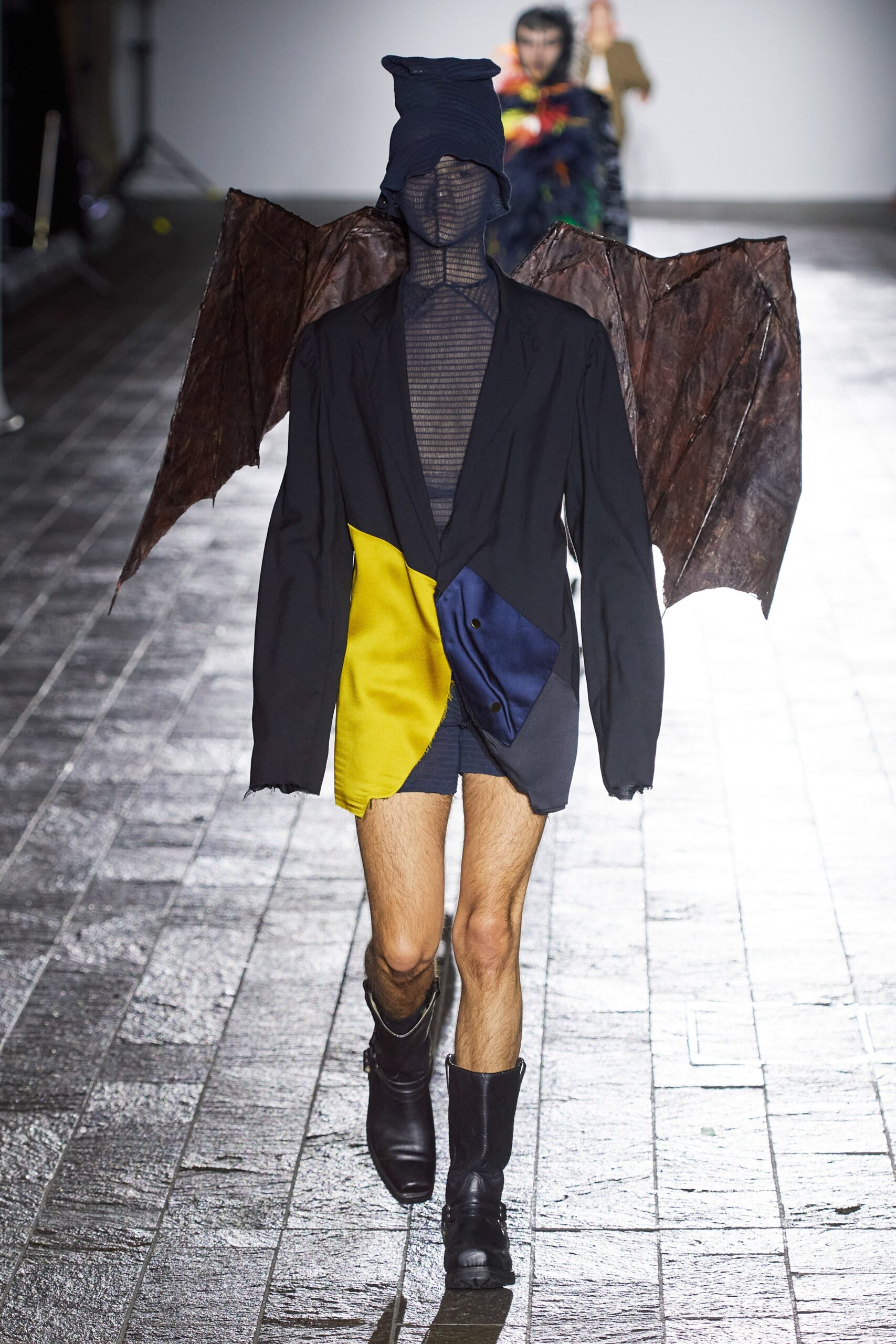 Central Saint Martins F/W 20 Look 125