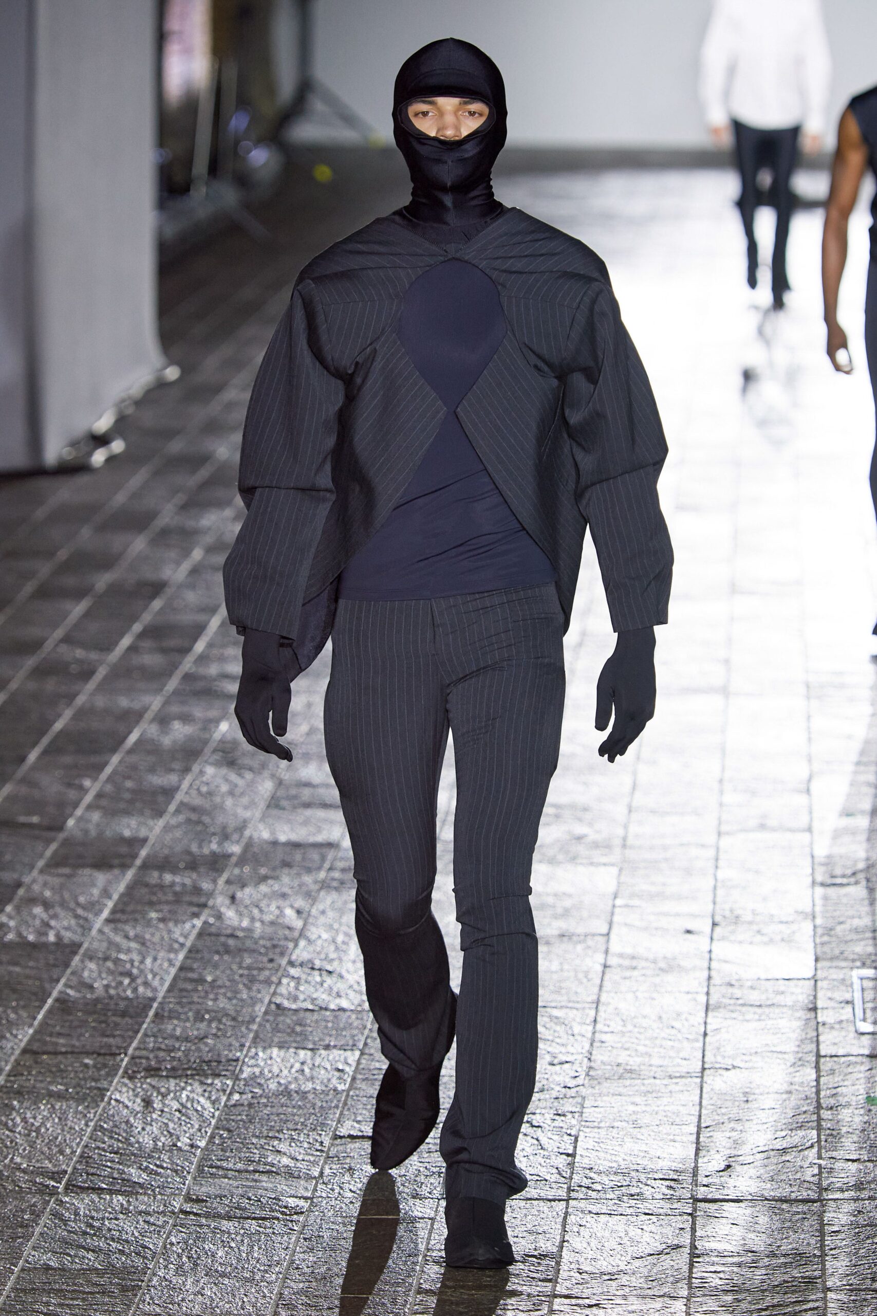Central Saint Martins F/W 20 Look 137