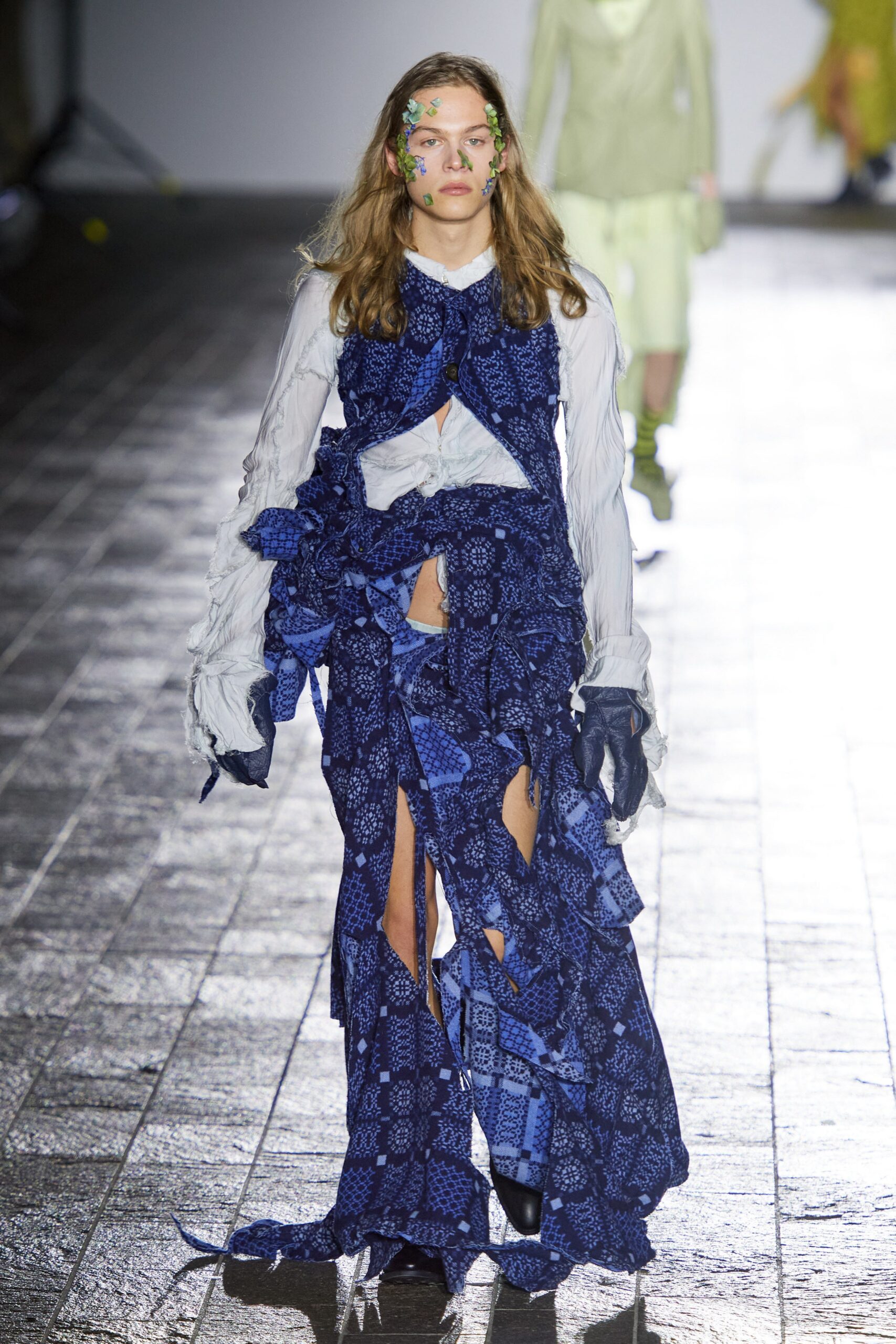 Central Saint Martins F/W 20 Look 183