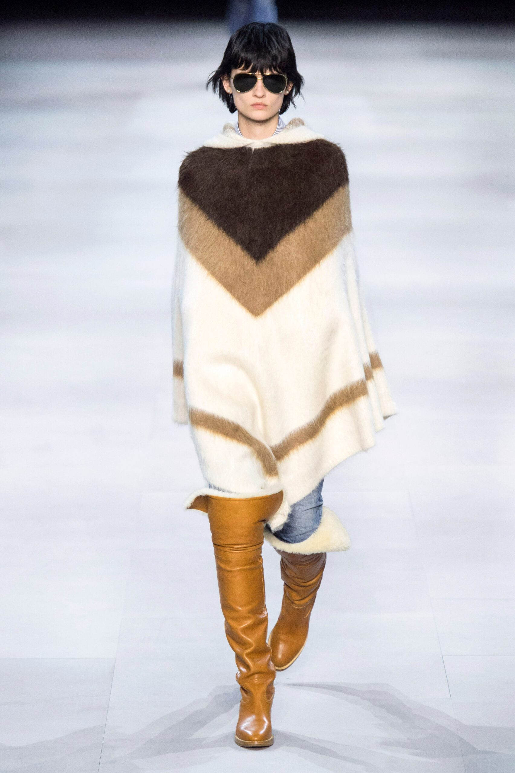 Celine F/W 19 Look 80