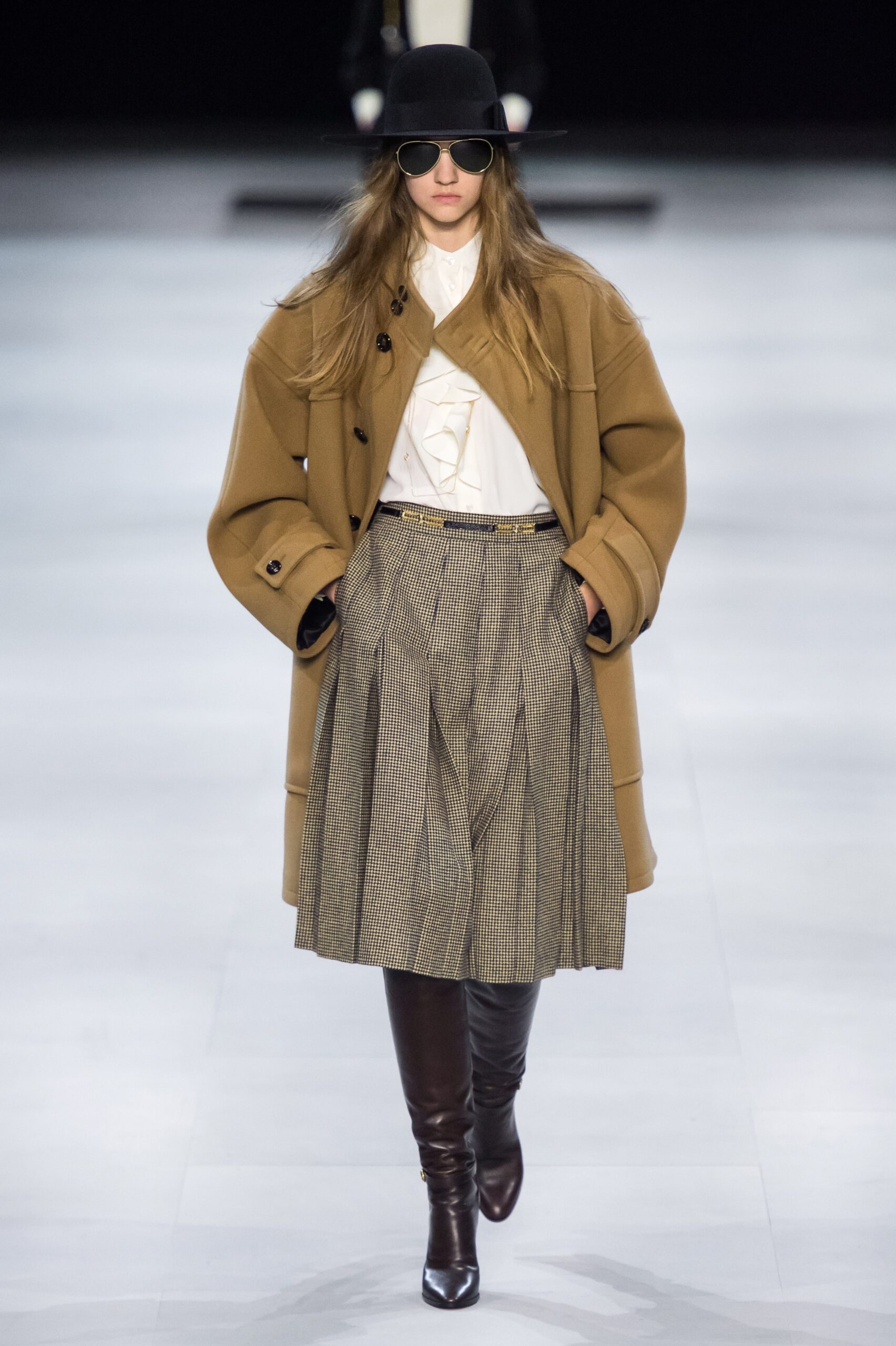 Celine F/W 19 Look 261