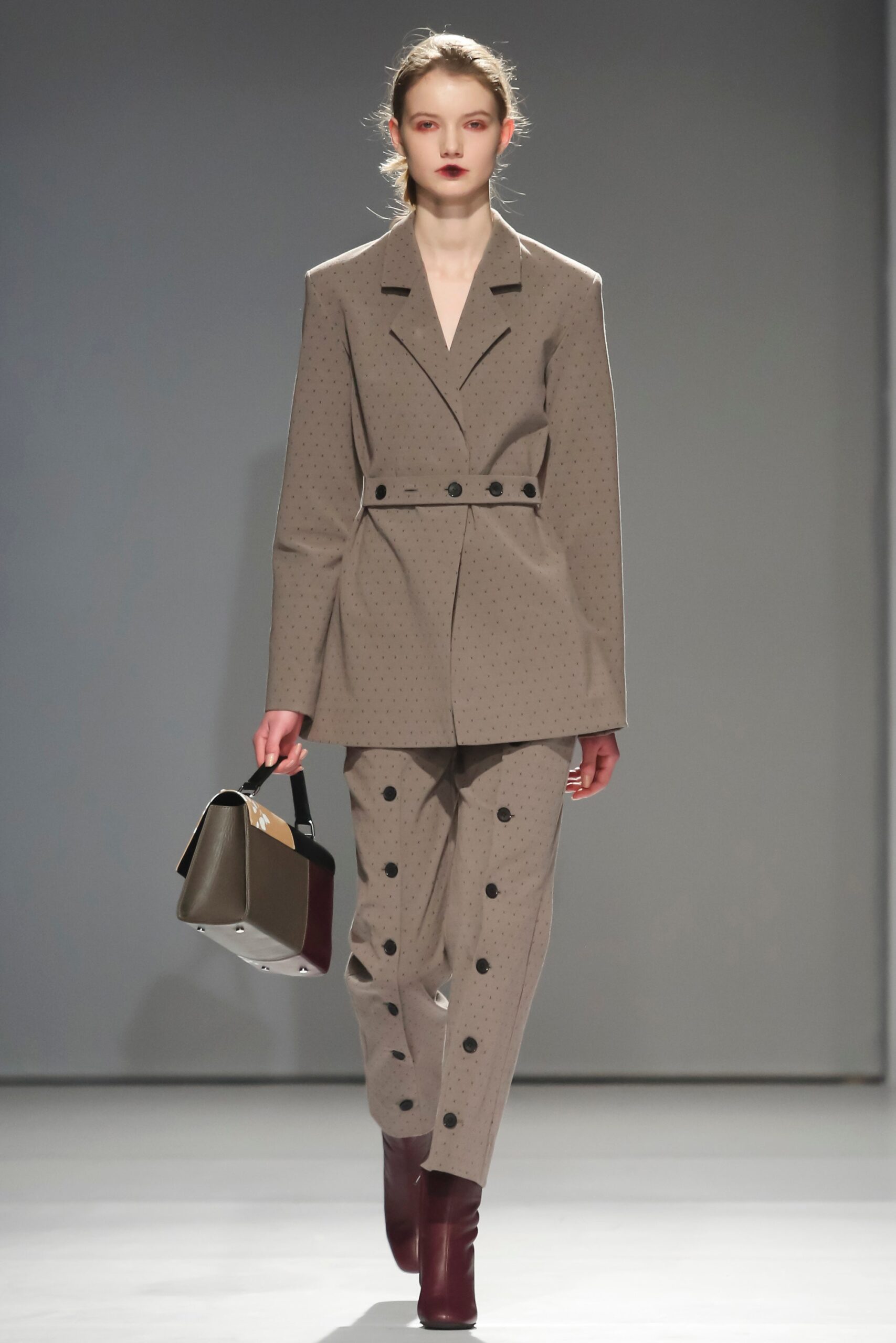 Chakshyn Kiev F/W 17 Look 69