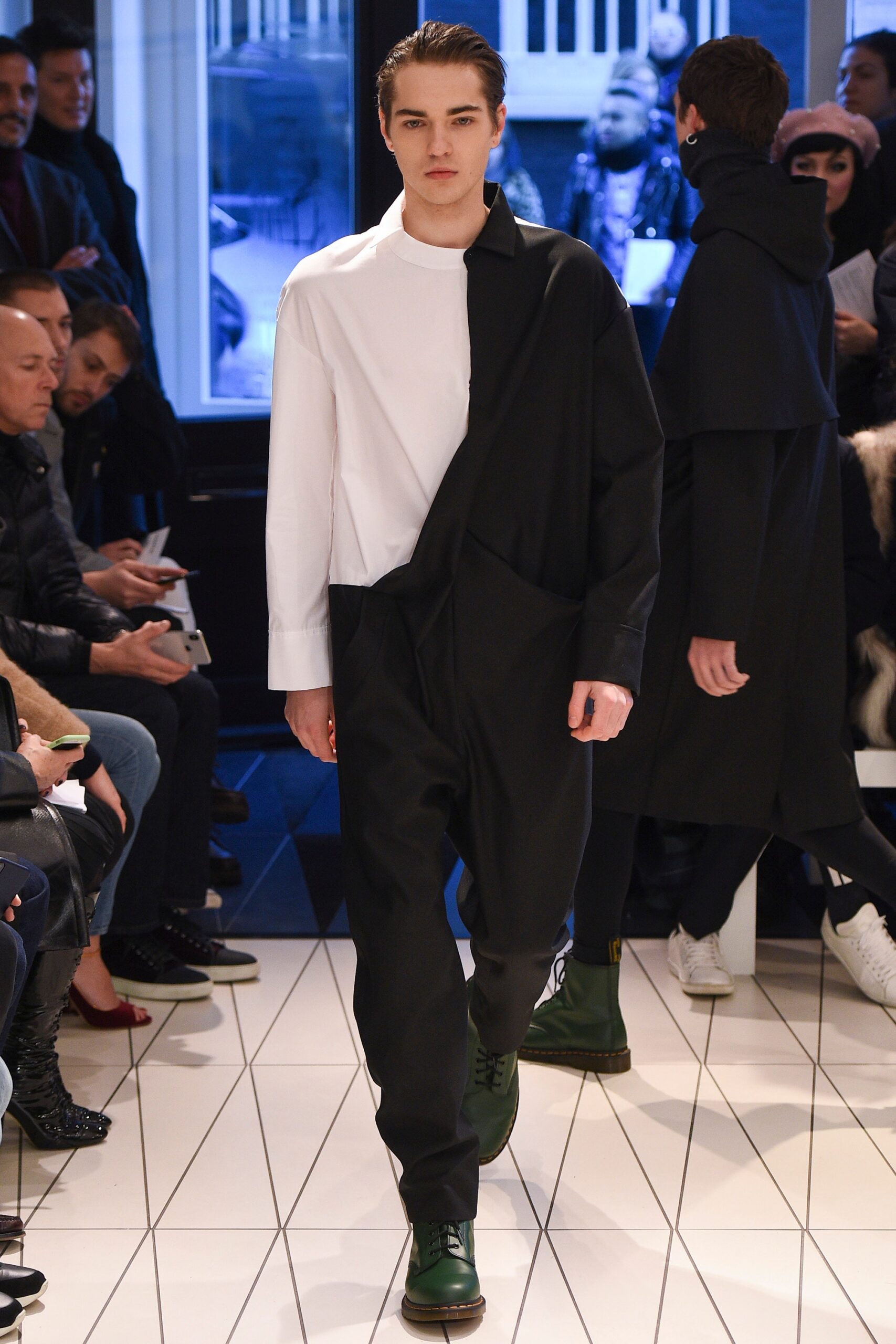 Chalayan F/W 18 Menswear Look 212