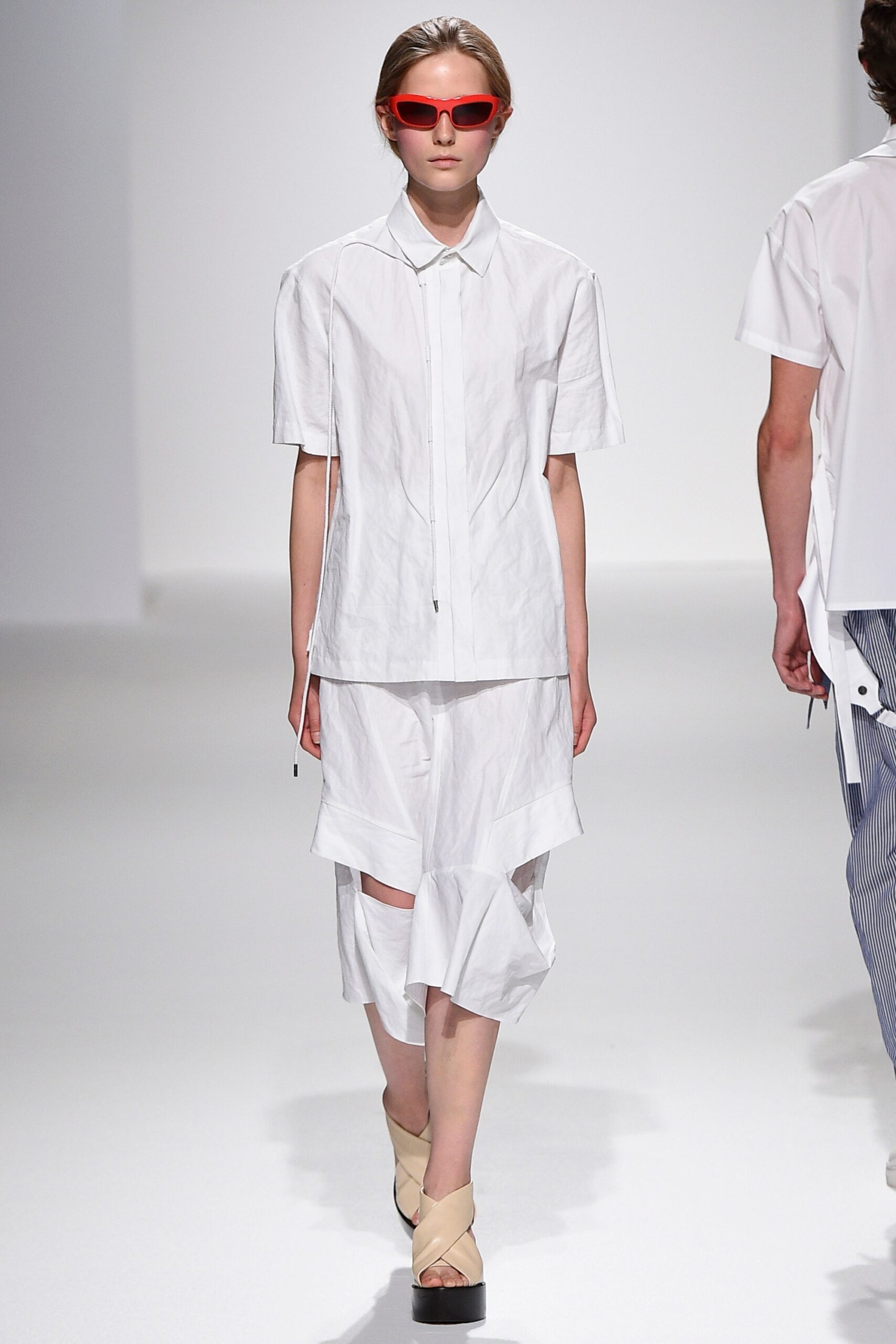 Chalayan S/S 17 Look 190