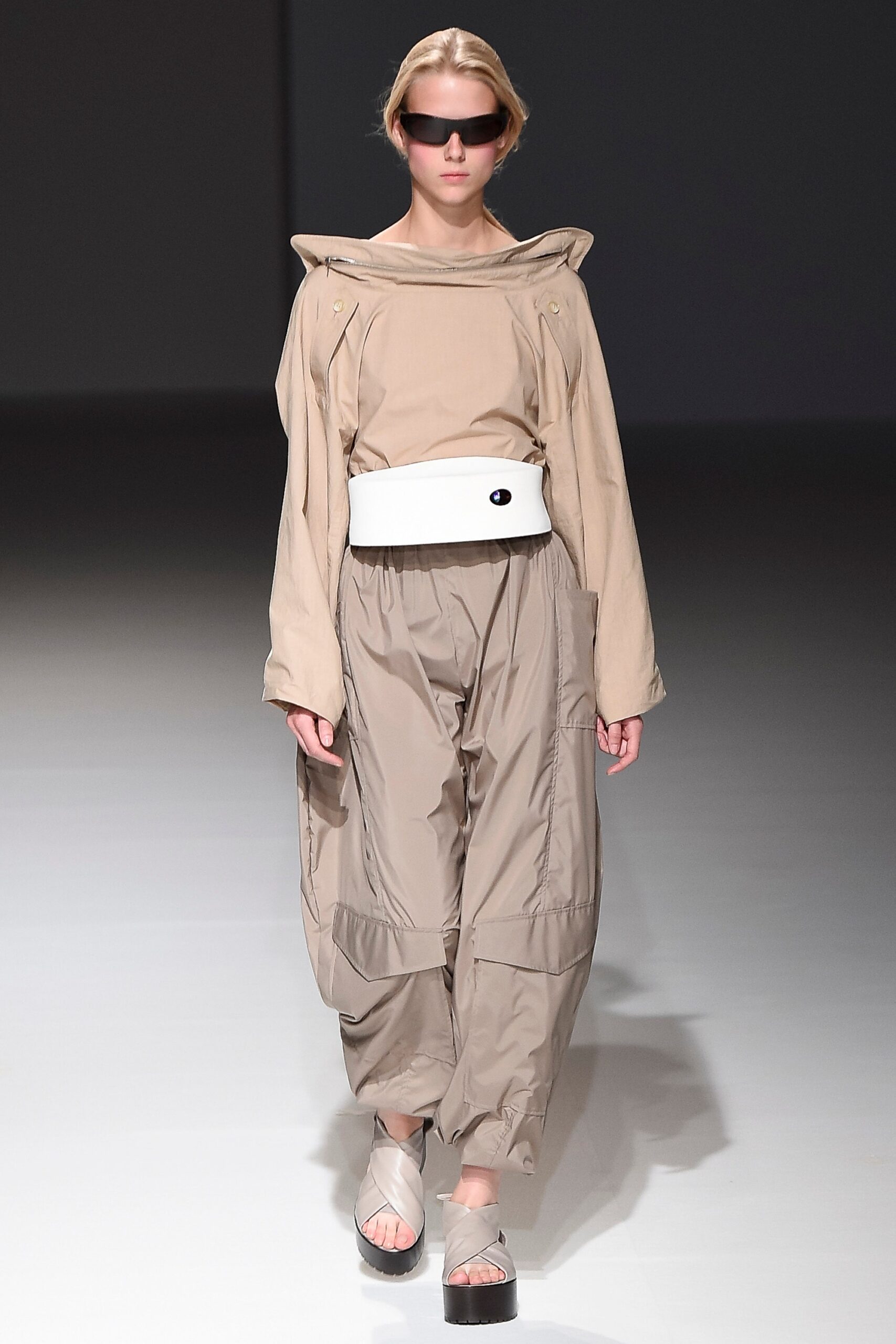 Chalayan S/S 17 Look 214
