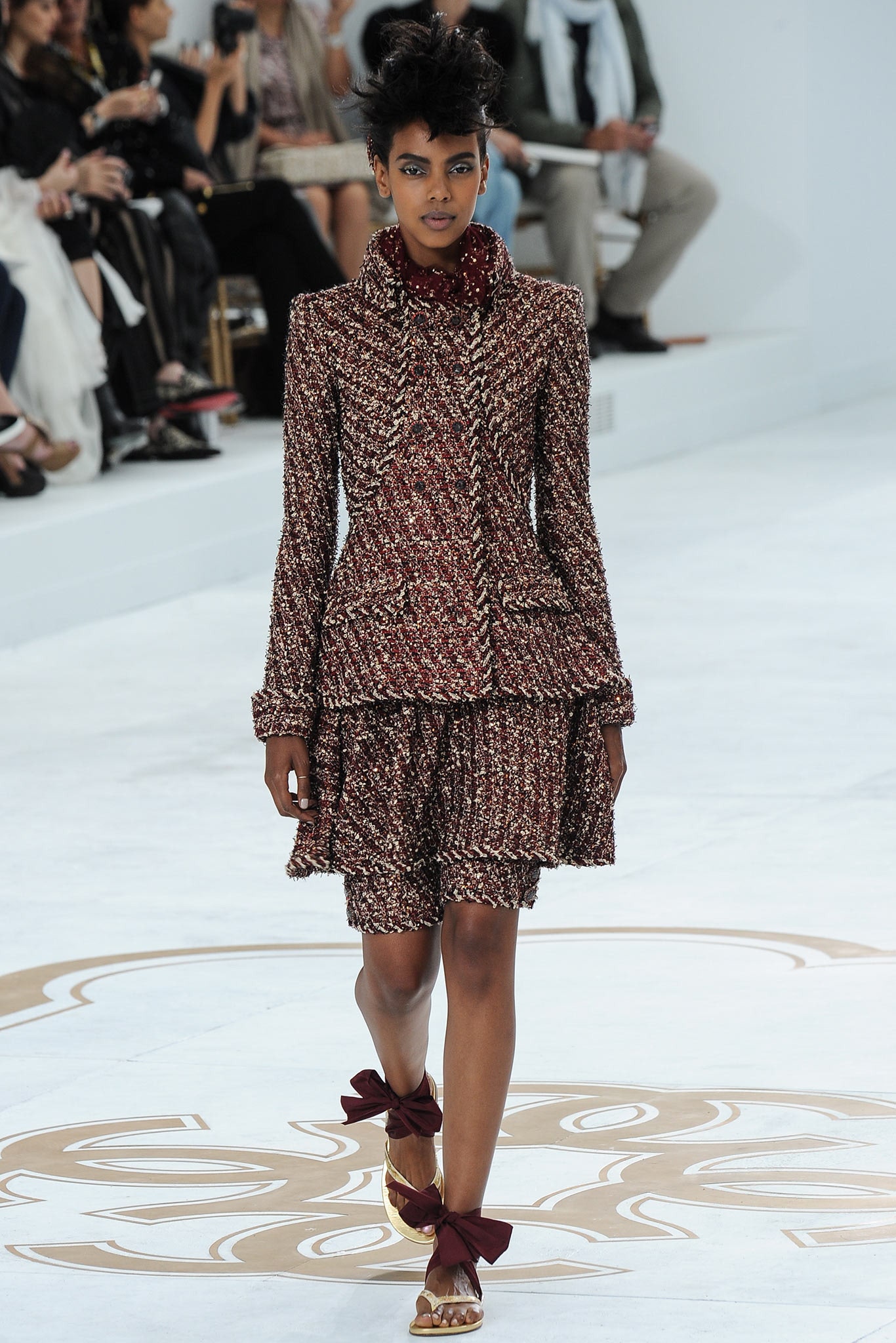 Chanel F/W 14 Couture Look 326