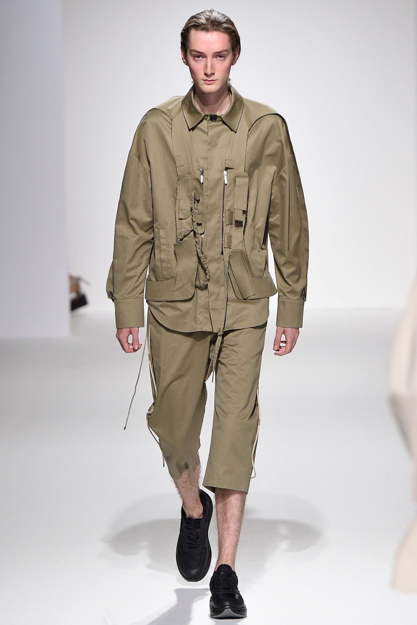 Chalayan S/S 17 Look 267