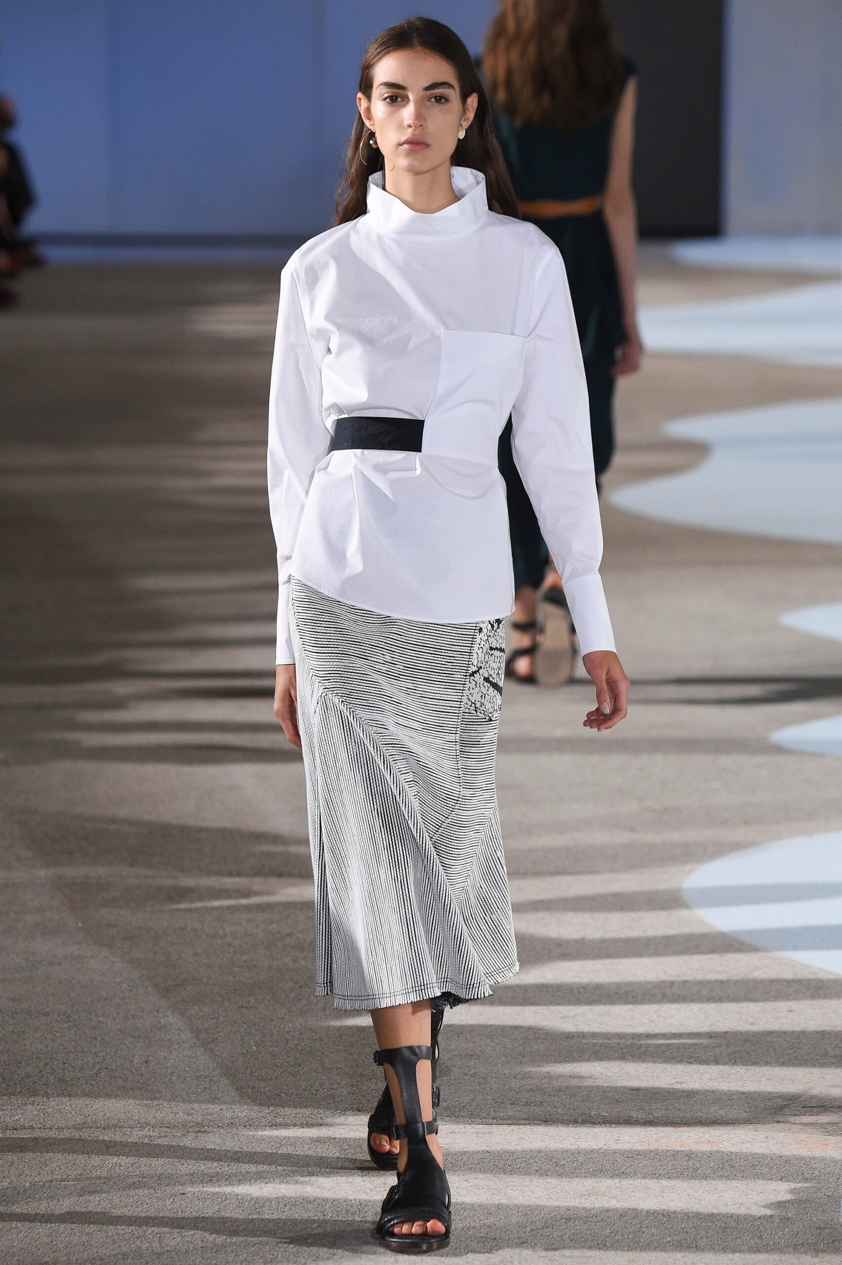 Cédric Charlier S/S 16 Look 348