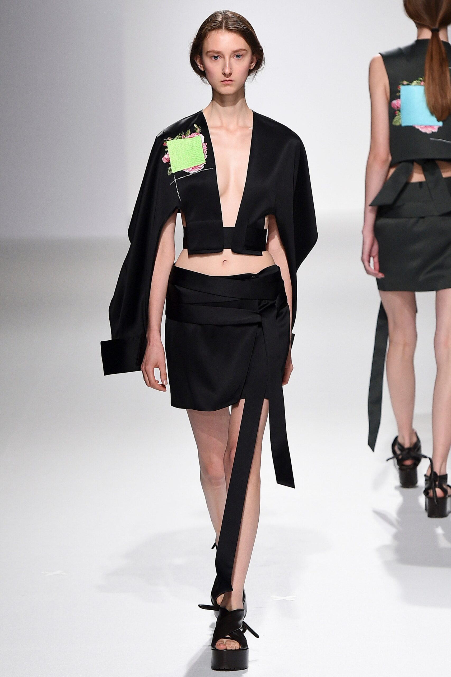 Chalayan S/S 17 Look 319