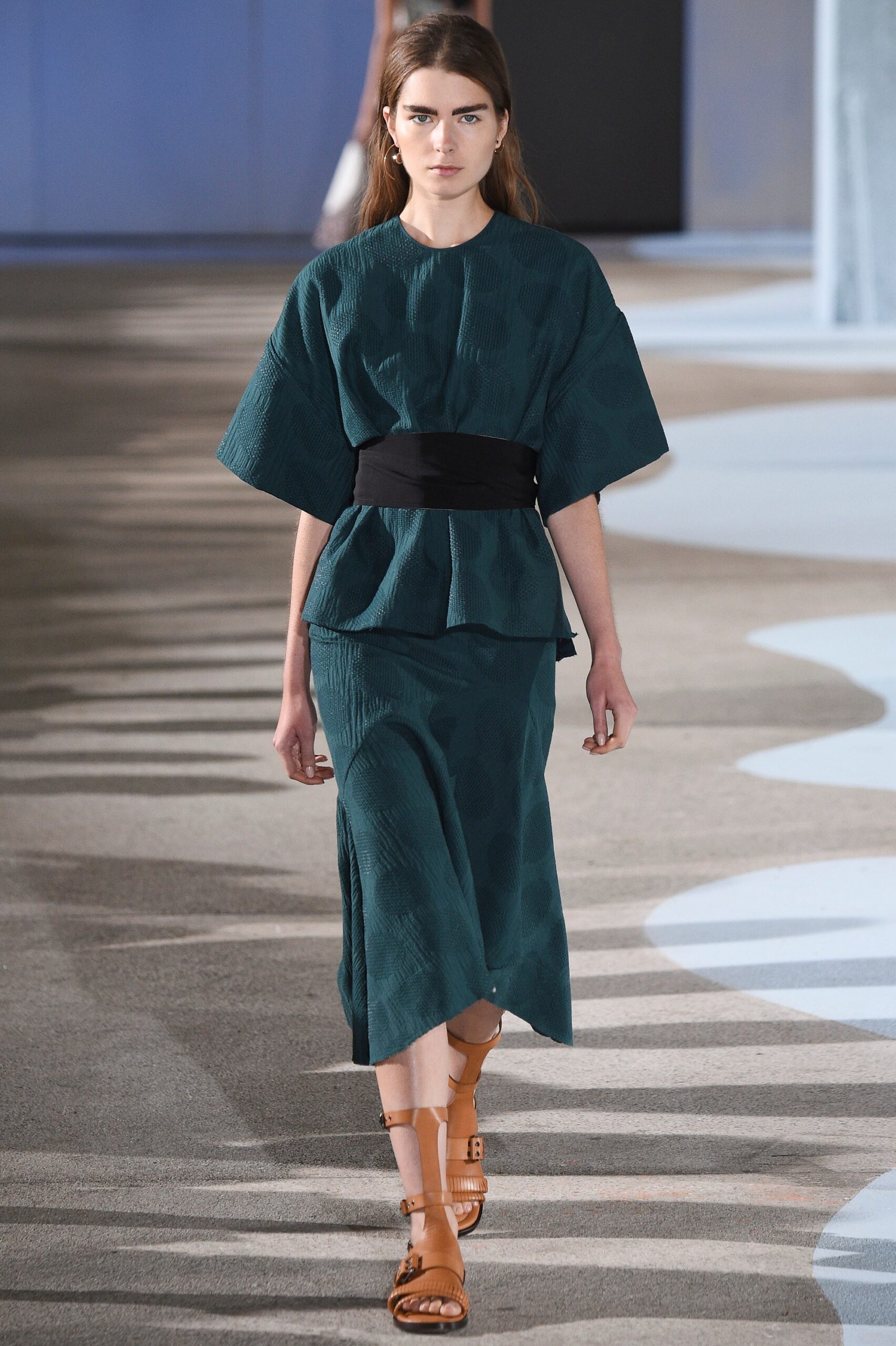 Cédric Charlier S/S 16 Look 425