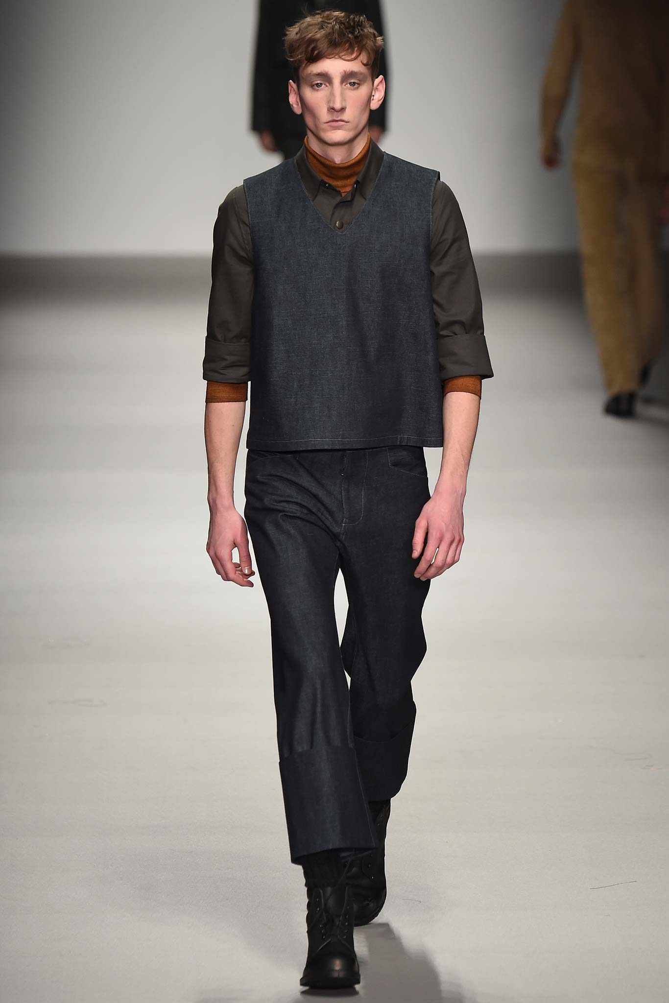 Central Saint Martins F/W 15 Look 34