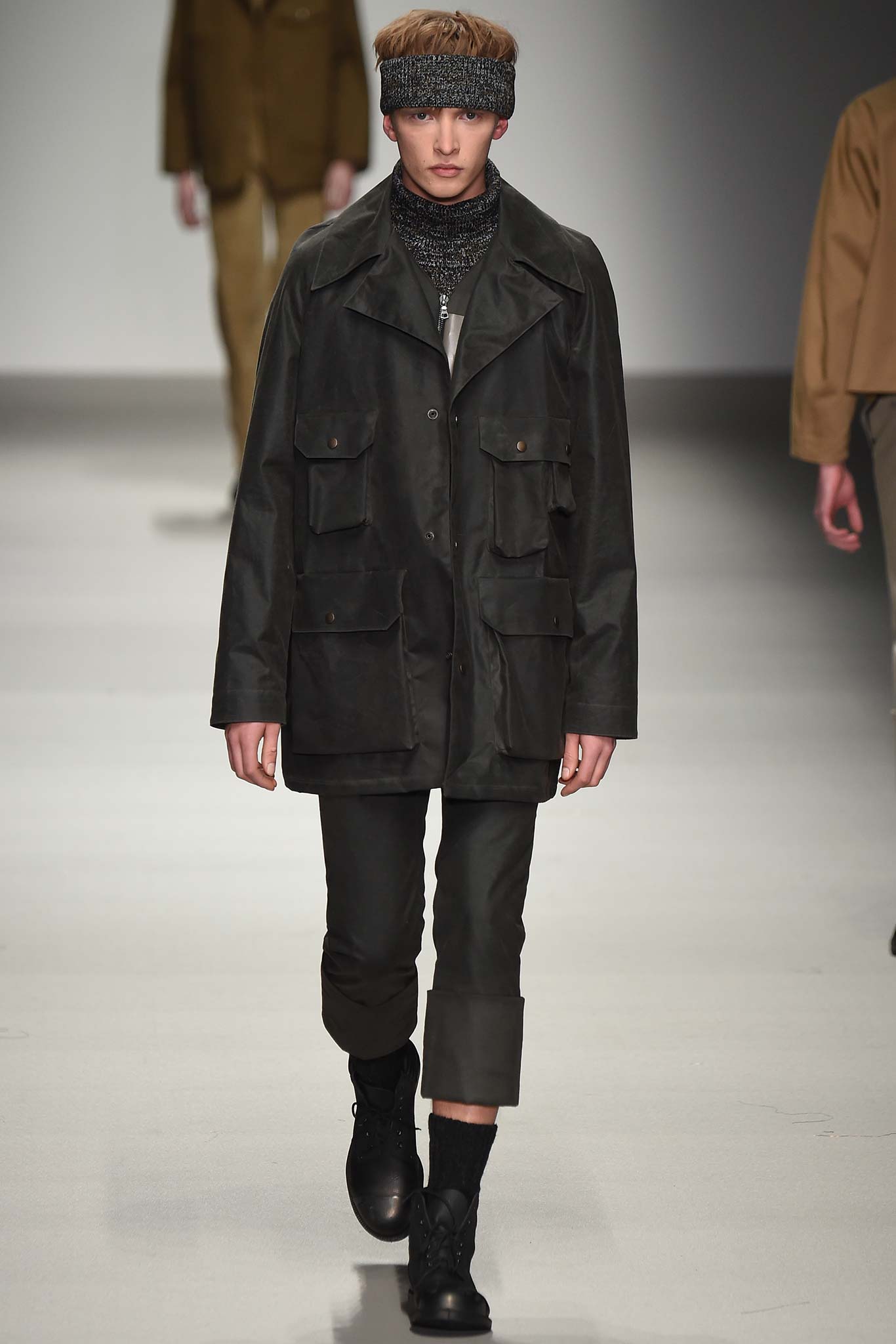 Central Saint Martins F/W 15 Look 35