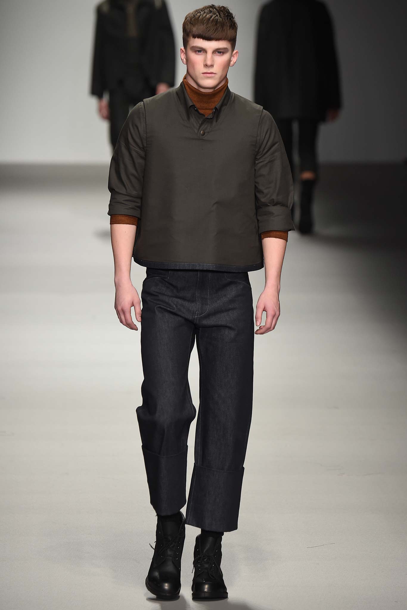 Central Saint Martins F/W 15 Look 36