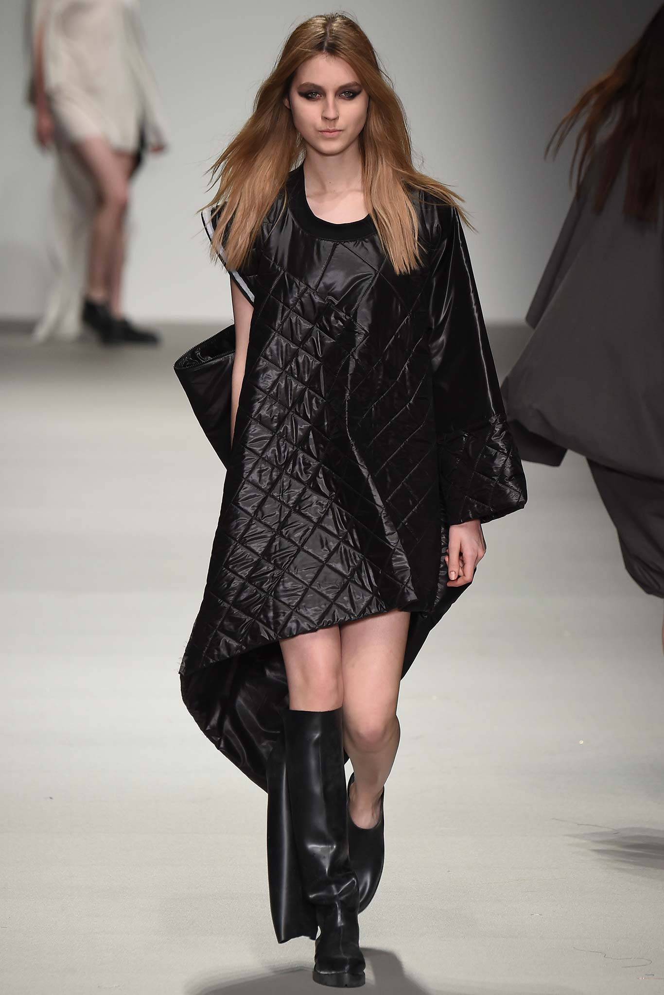 Central Saint Martins F/W 15 Look 37