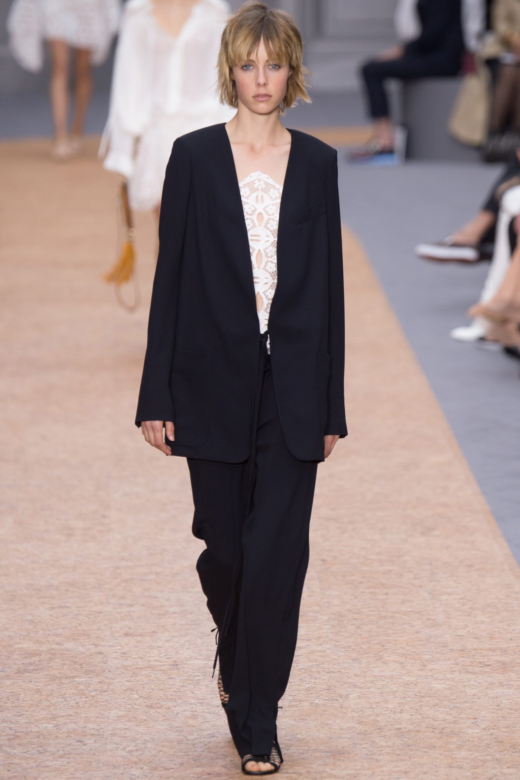 Chloé S/S 16 Look 447