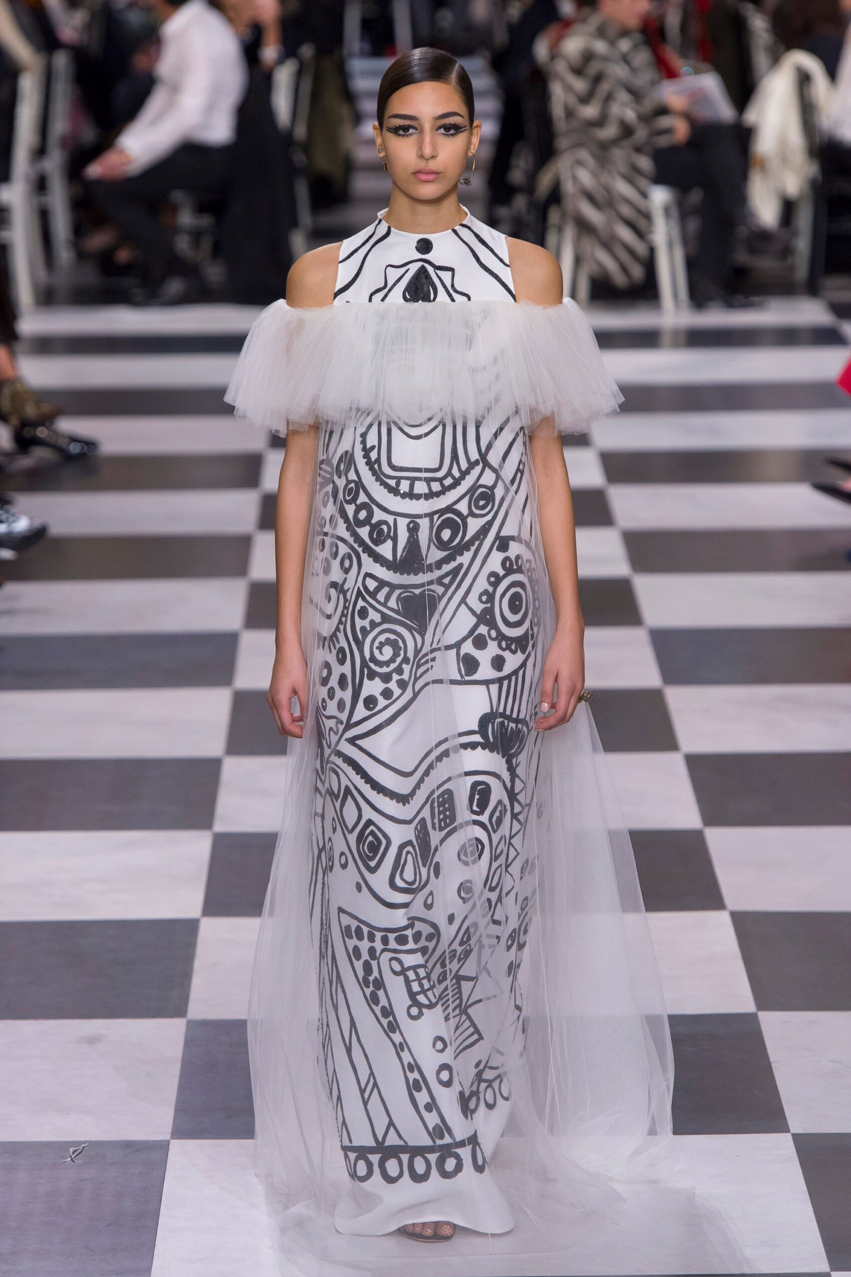 Christian Dior S/S 18 Couture Look 735