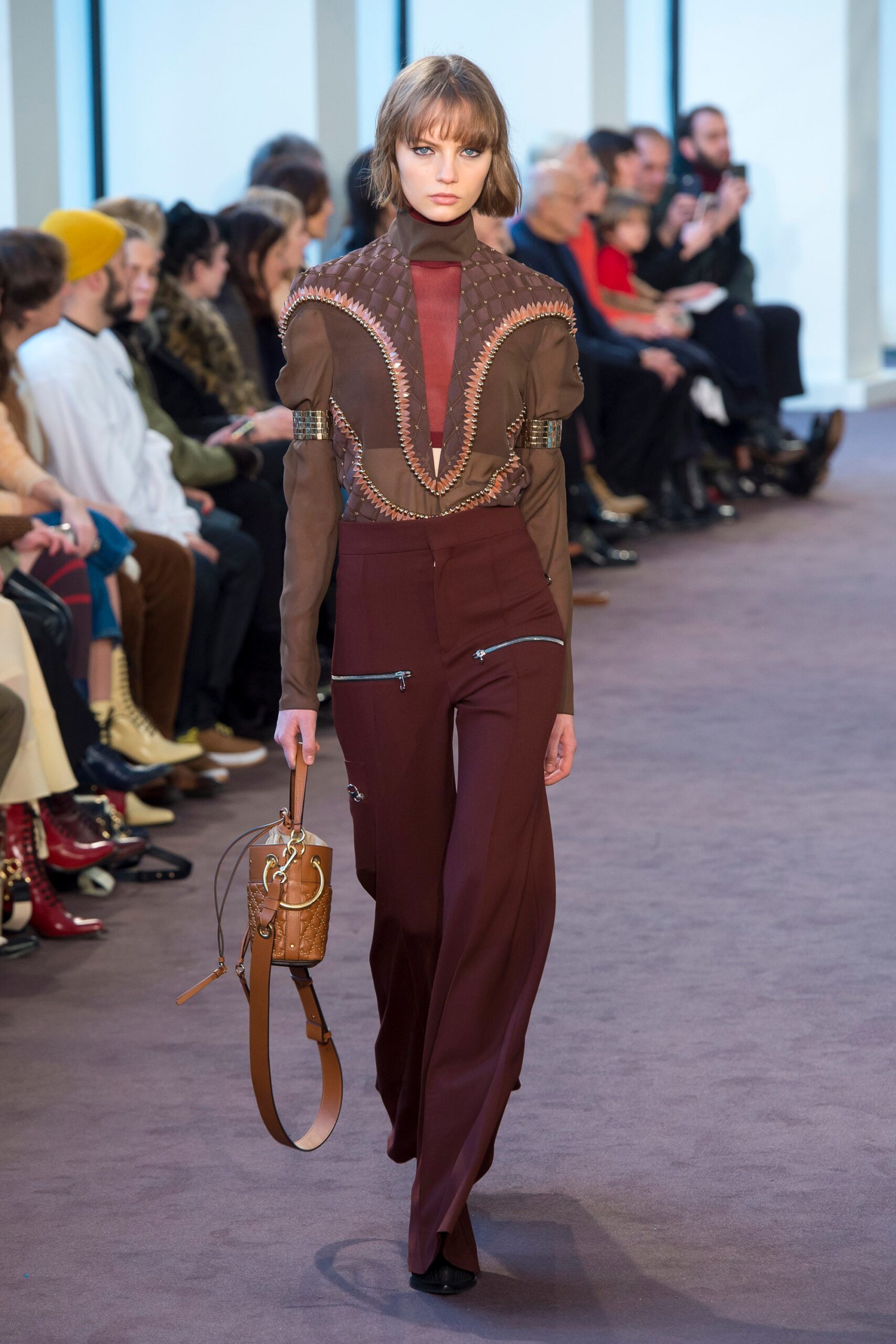 Chloé F/W 18 Look 911