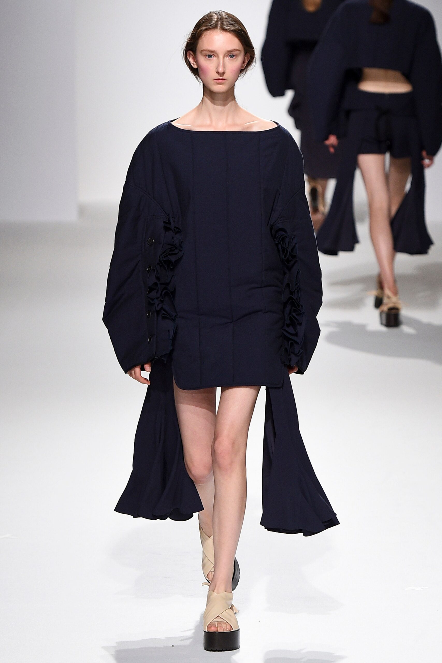 Chalayan S/S 17 Look 537