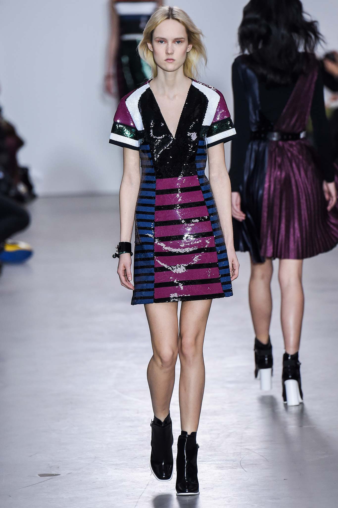 Cédric Charlier F/W 15 Look 304