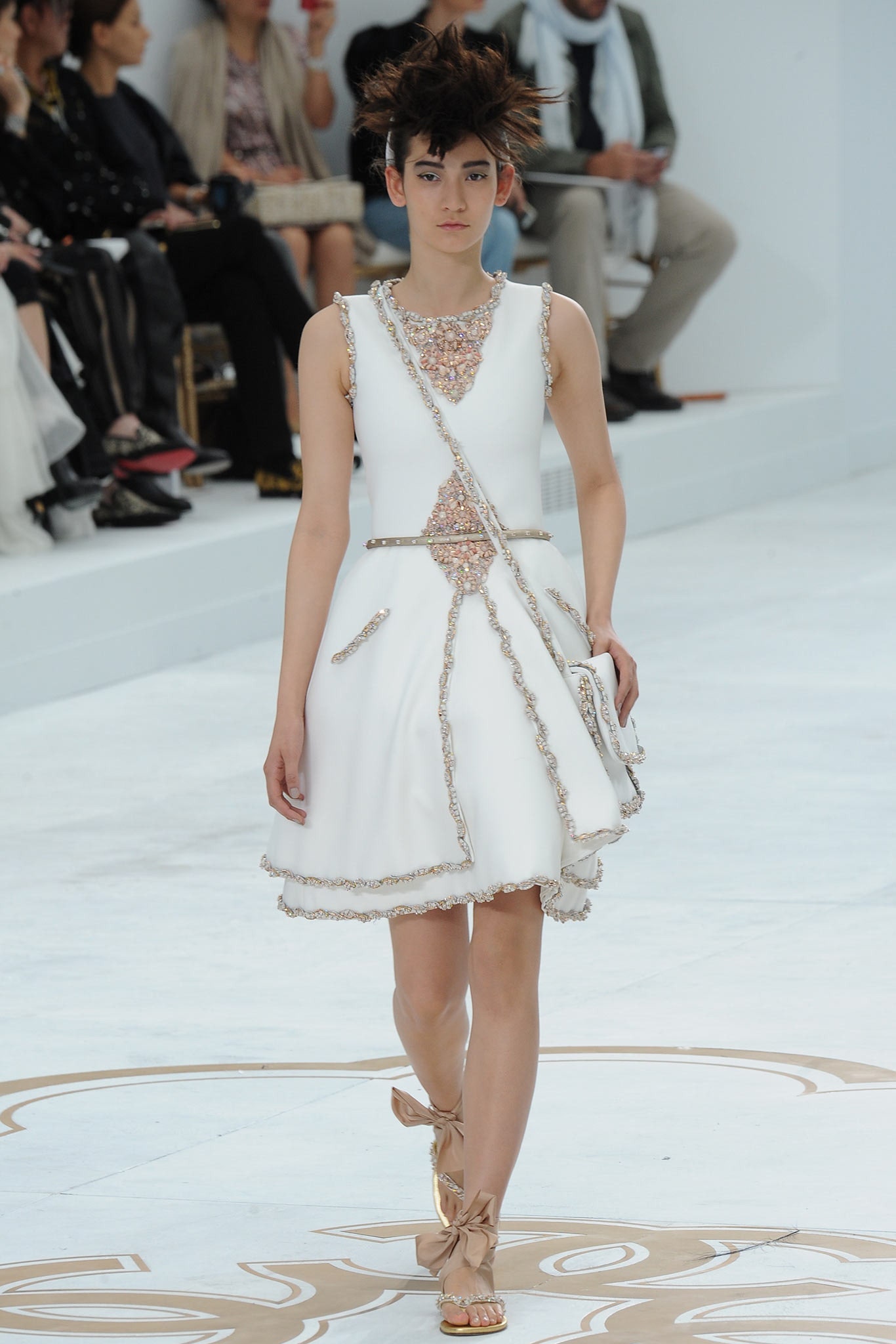 Chanel F/W 14 Couture Look 458