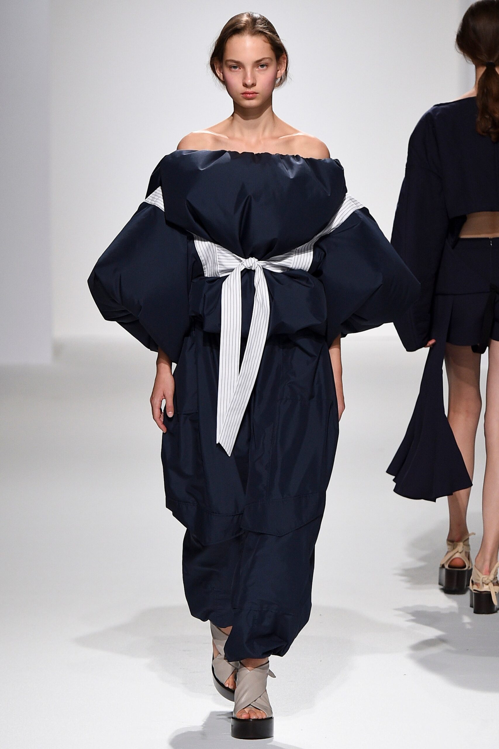 Chalayan S/S 17 Look 555