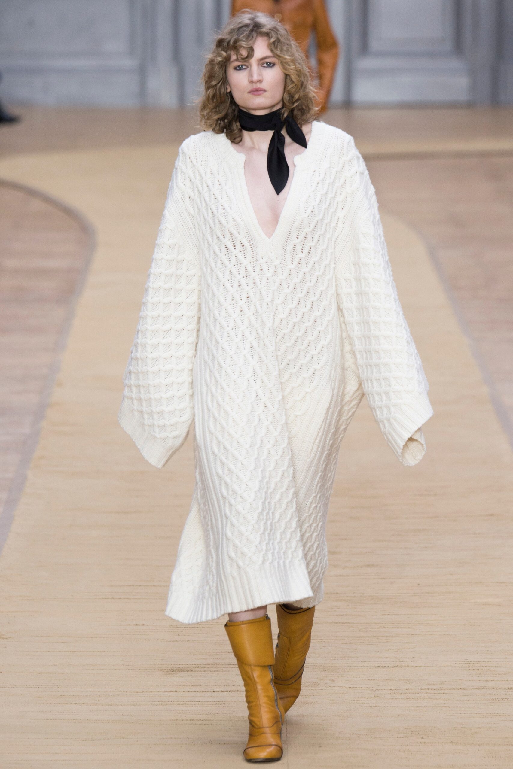 Chloé F/W 16 Look 49