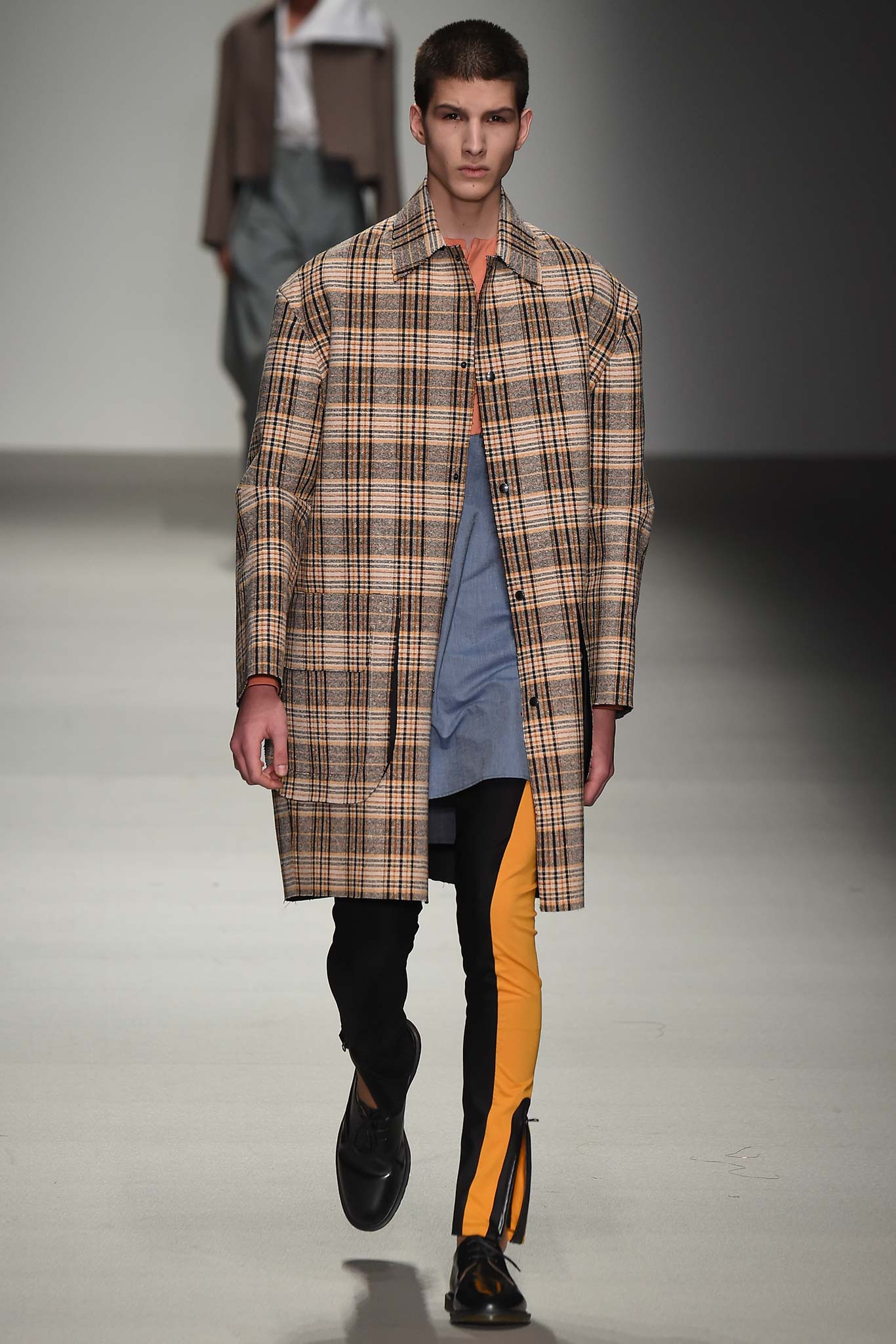 Central Saint Martins F/W 15 Look 52