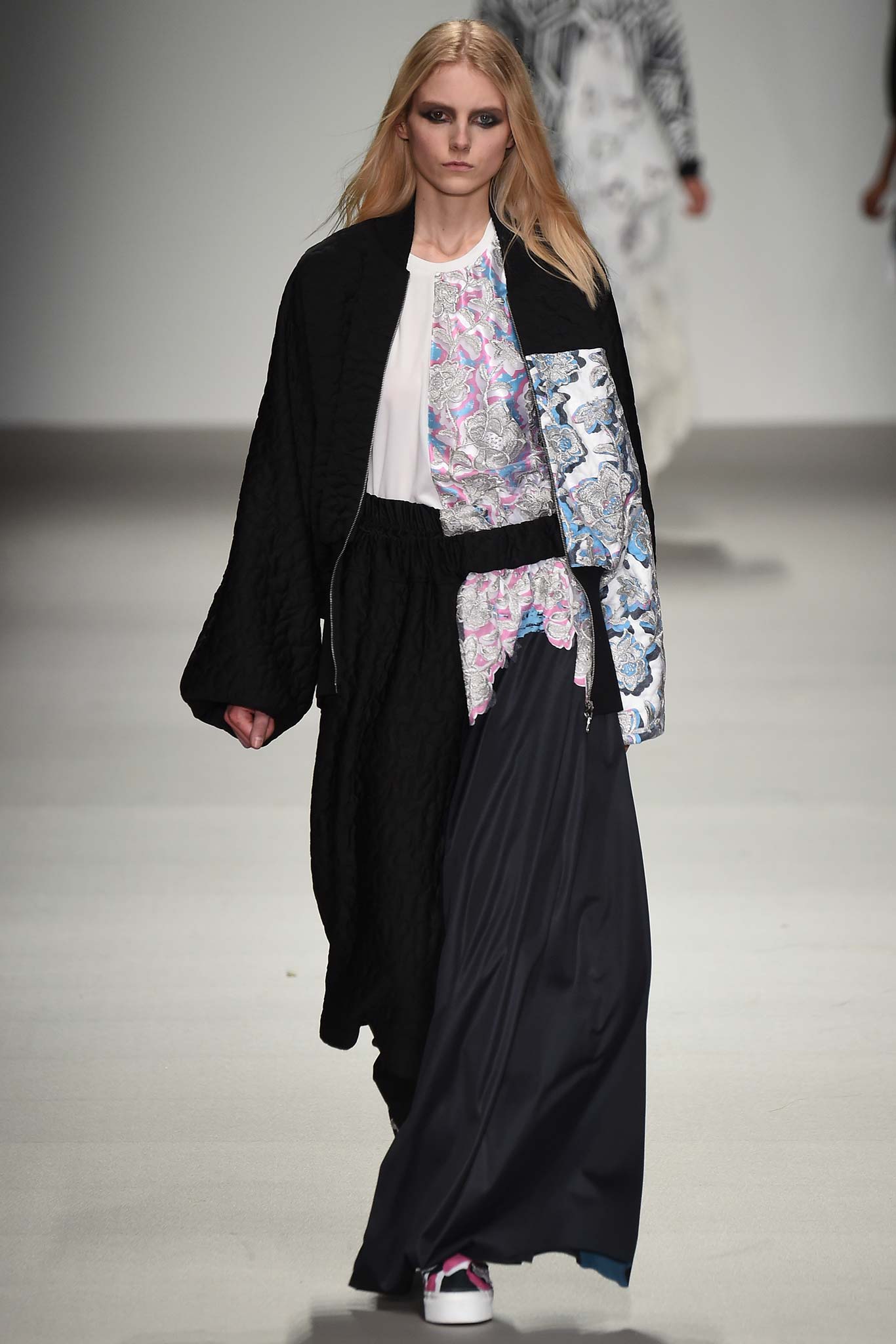 Central Saint Martins F/W 15 Look 64