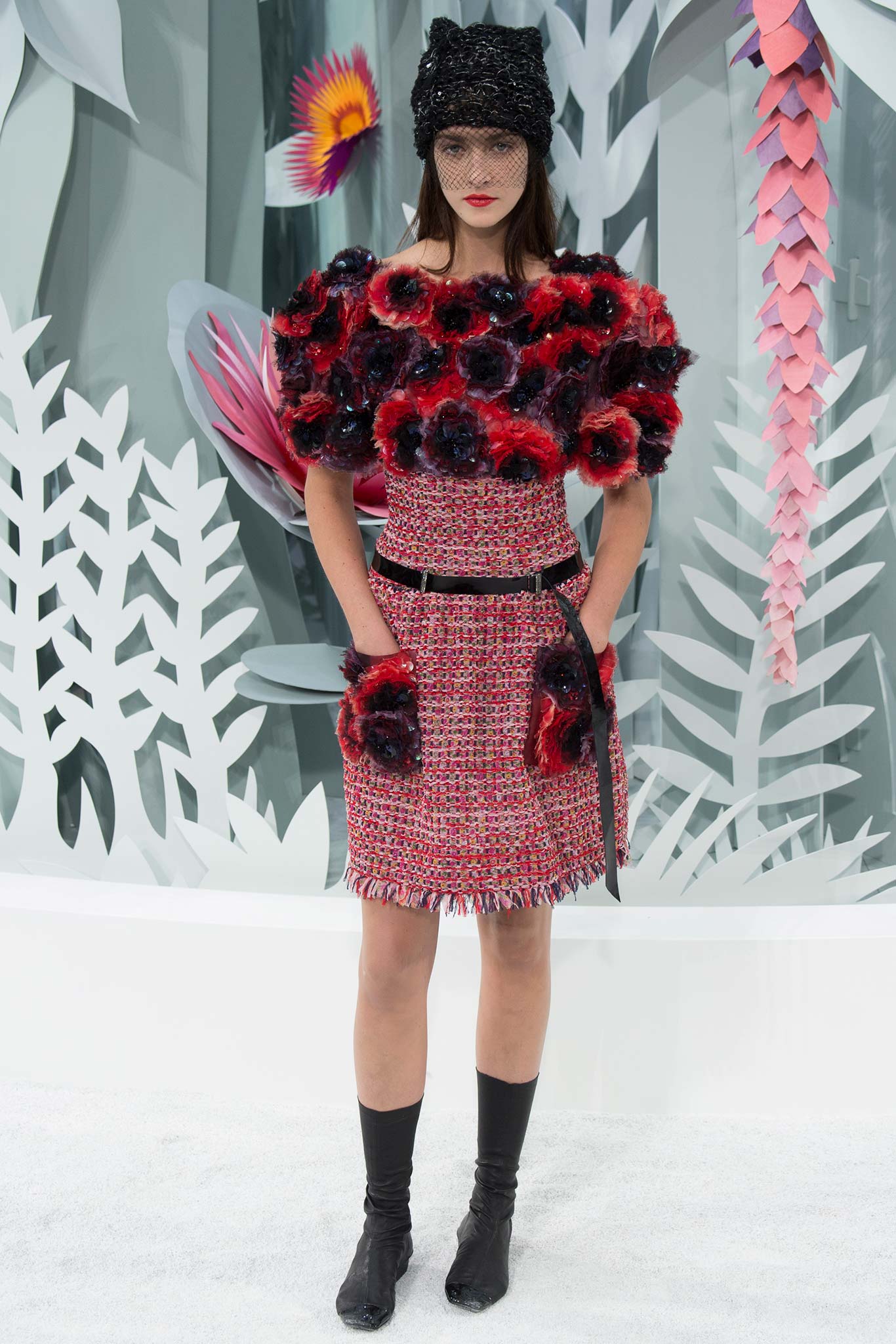 Chanel S/S 15 Couture Look 329