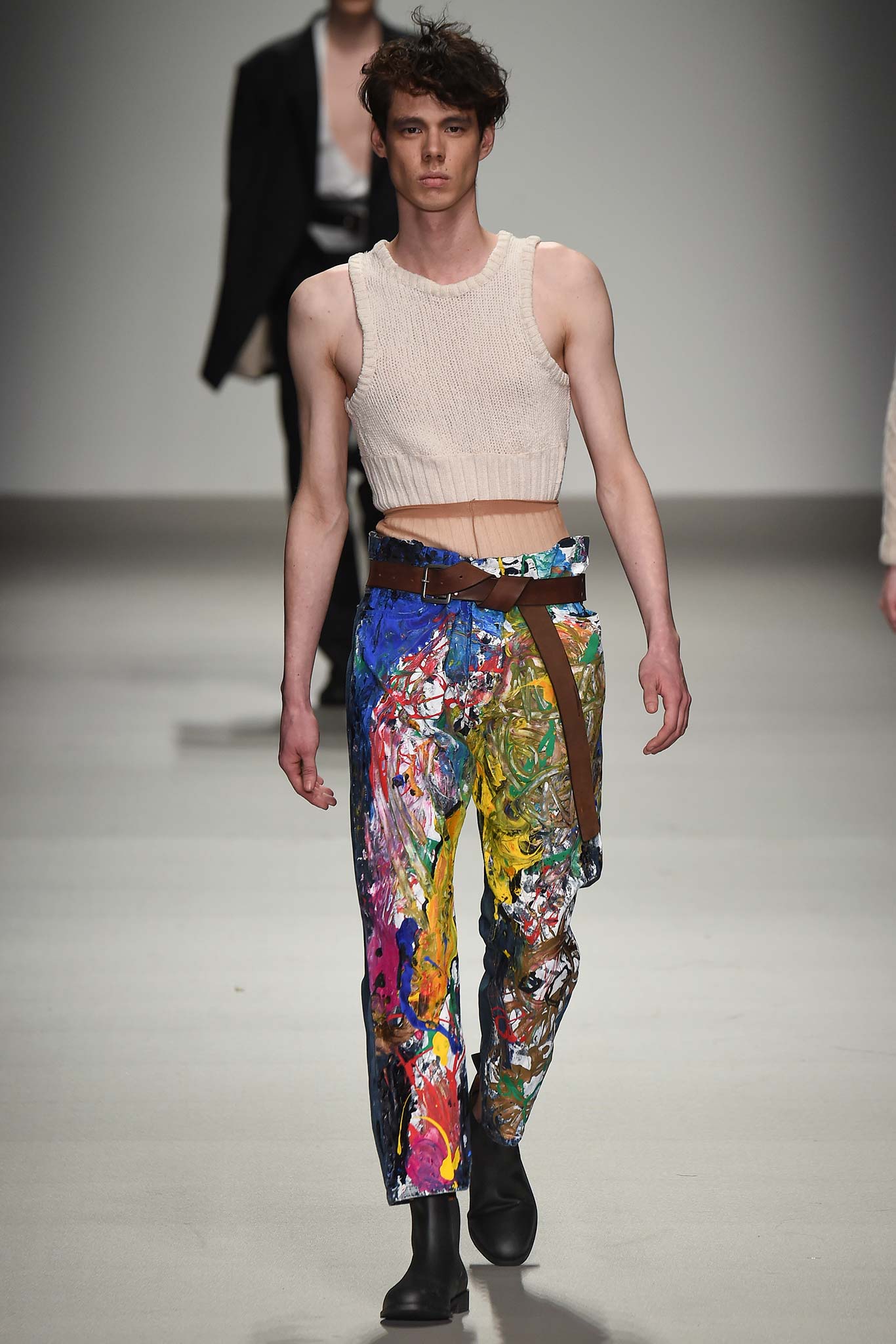 Central Saint Martins F/W 15 Look 69
