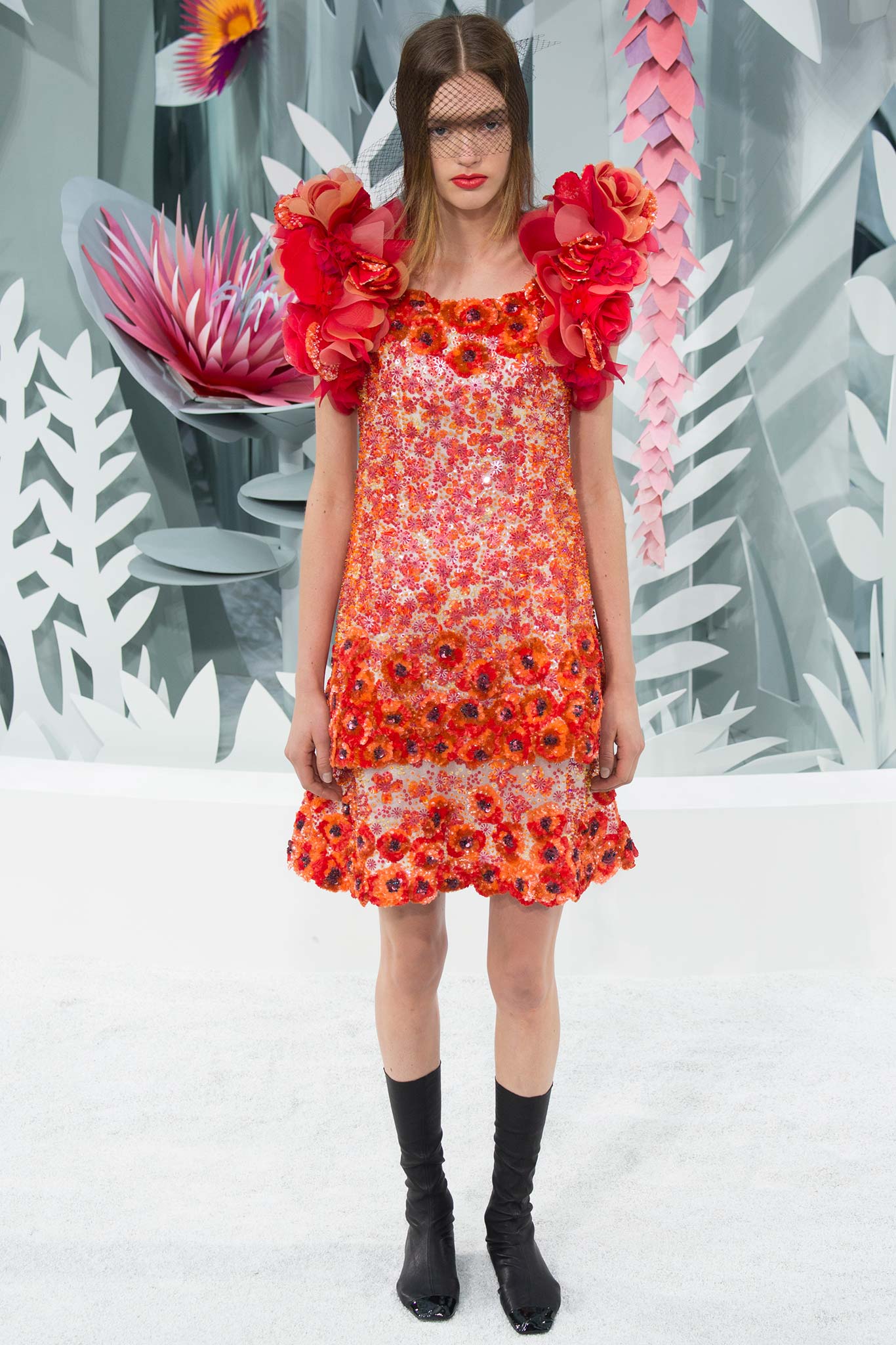 Chanel S/S 15 Couture Look 345