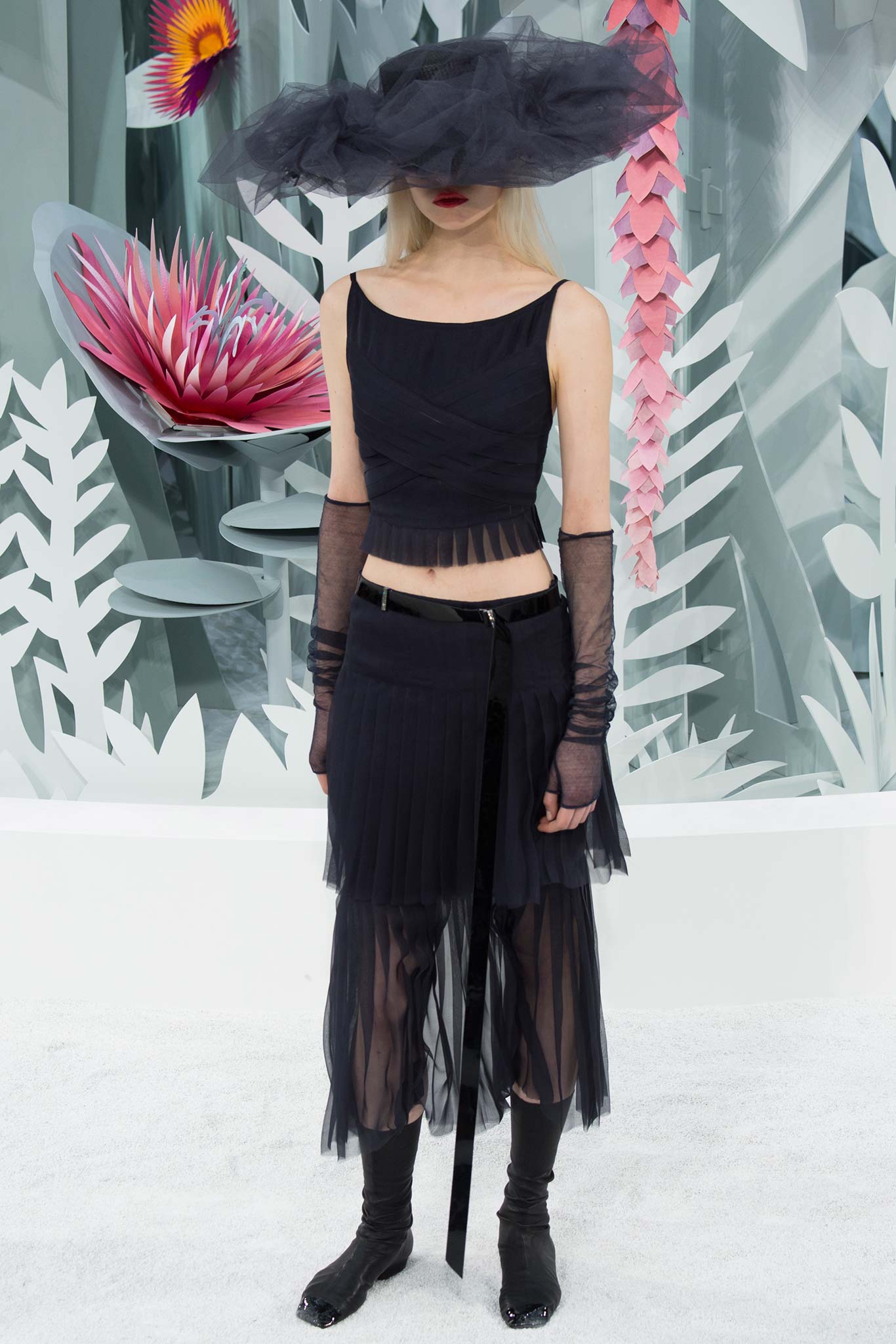 Chanel S/S 15 Couture Look 375
