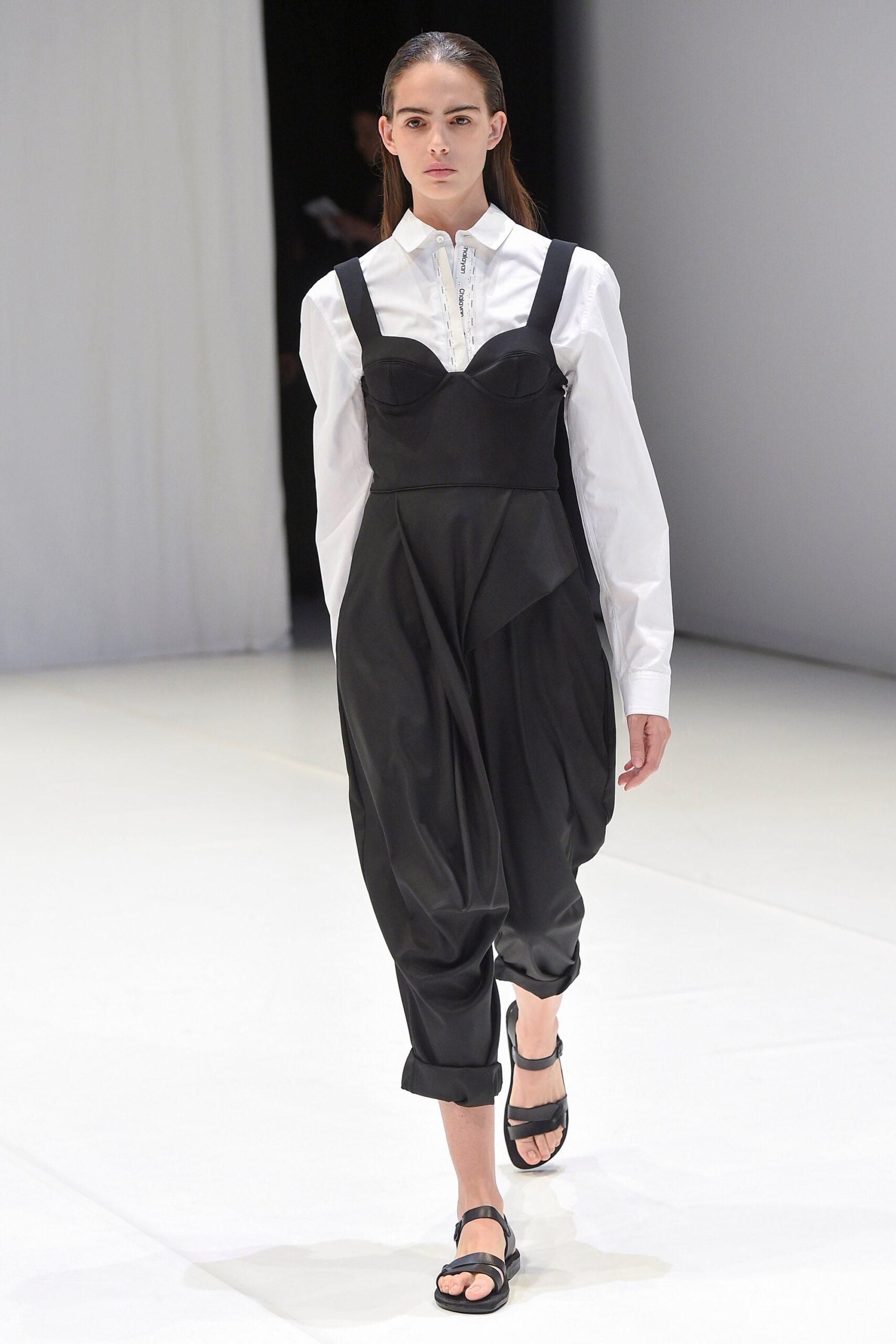 Chalayan S/S 18 Look 88
