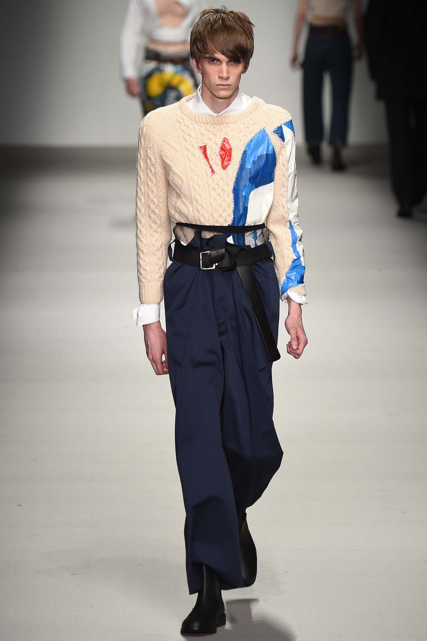 Central Saint Martins F/W 15 Look 72