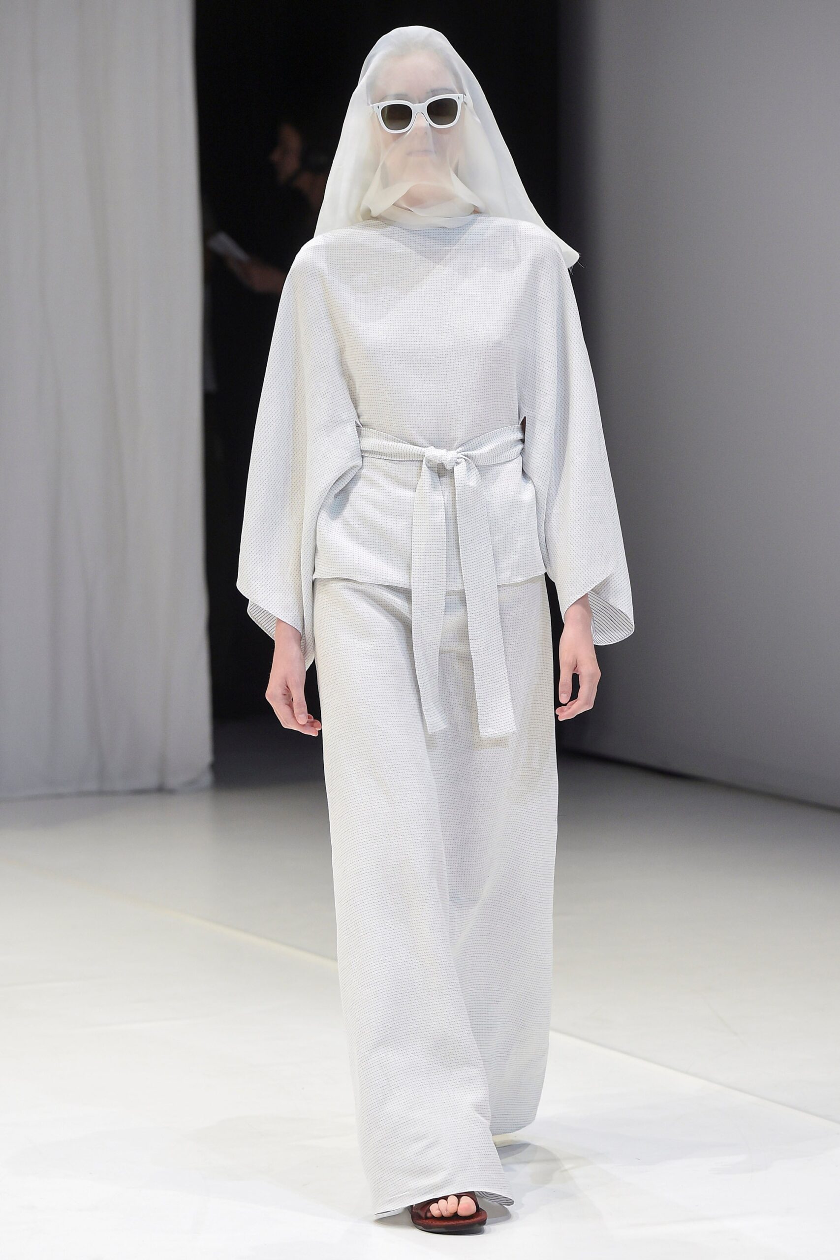 Chalayan S/S 18 Look 159