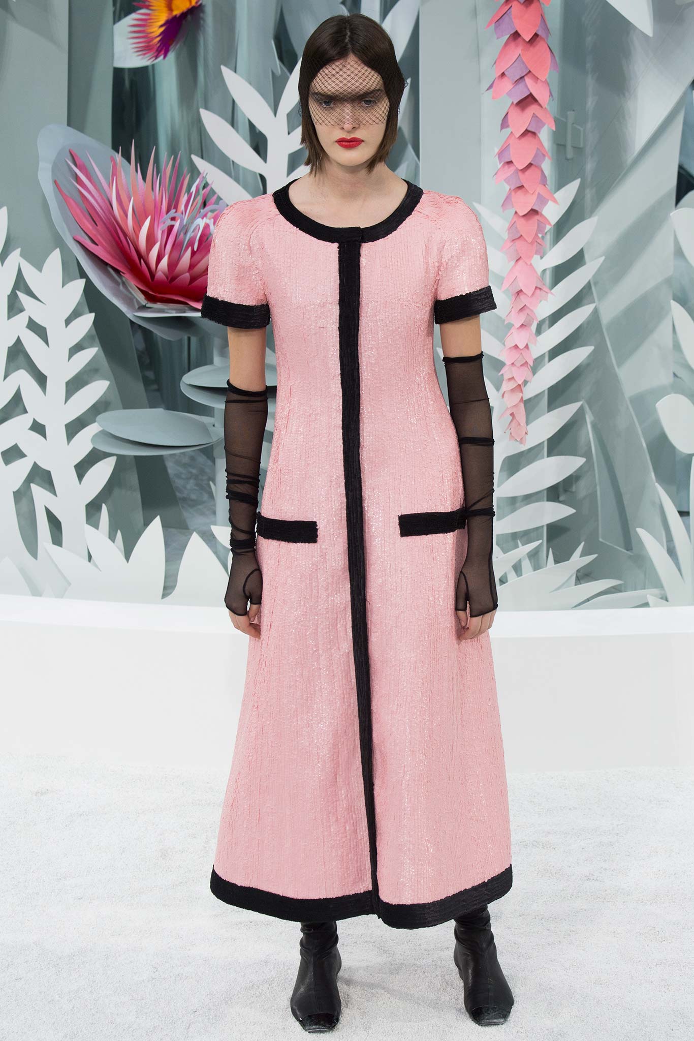 Chanel S/S 15 Couture Look 477