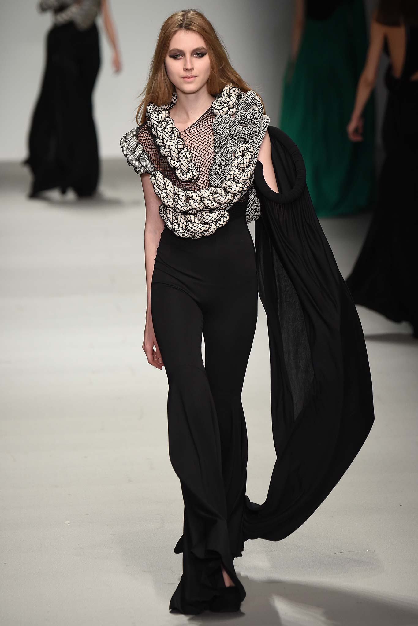 Central Saint Martins F/W 15 Look 83
