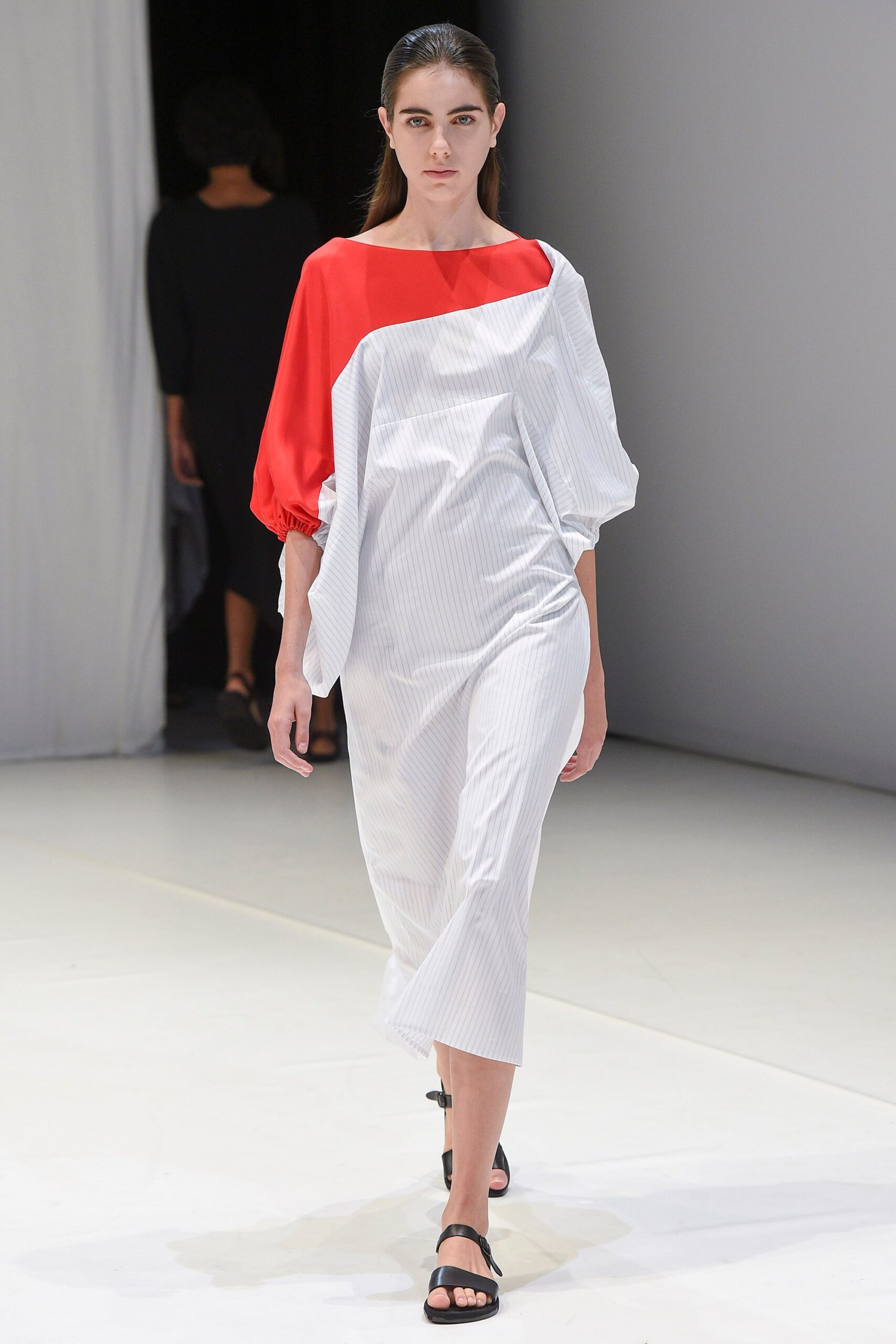 Chalayan S/S 18 Look 355