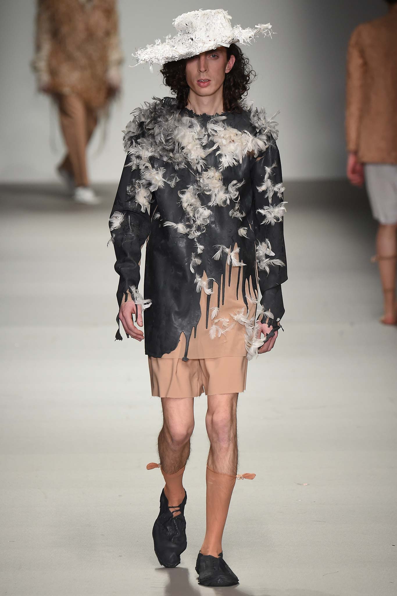 Central Saint Martins F/W 15 Look 103