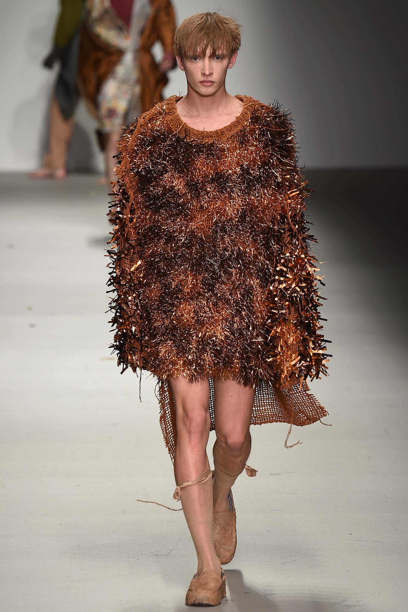 Central Saint Martins F/W 15 Look 108