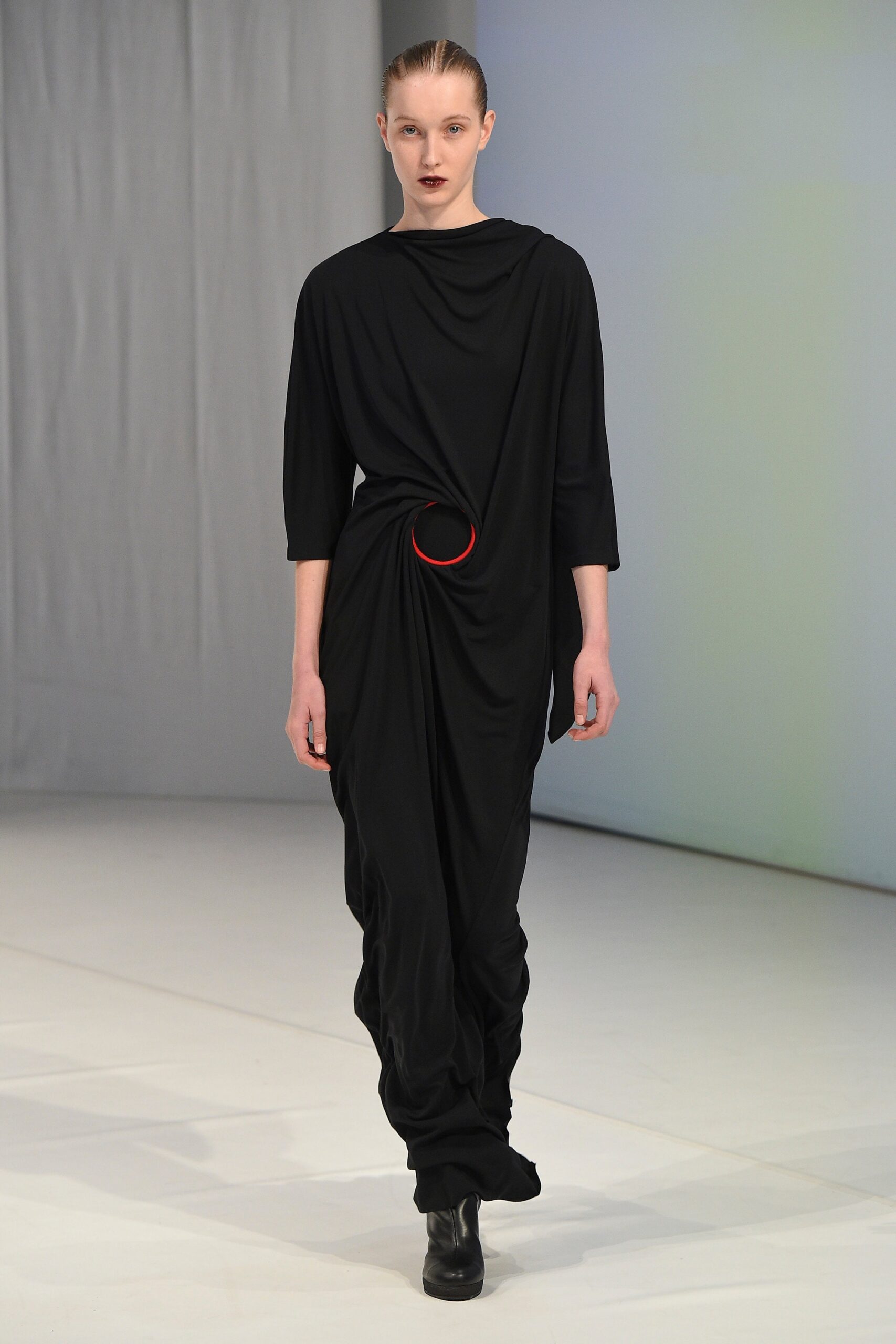 Chalayan F/W 18 Look 228