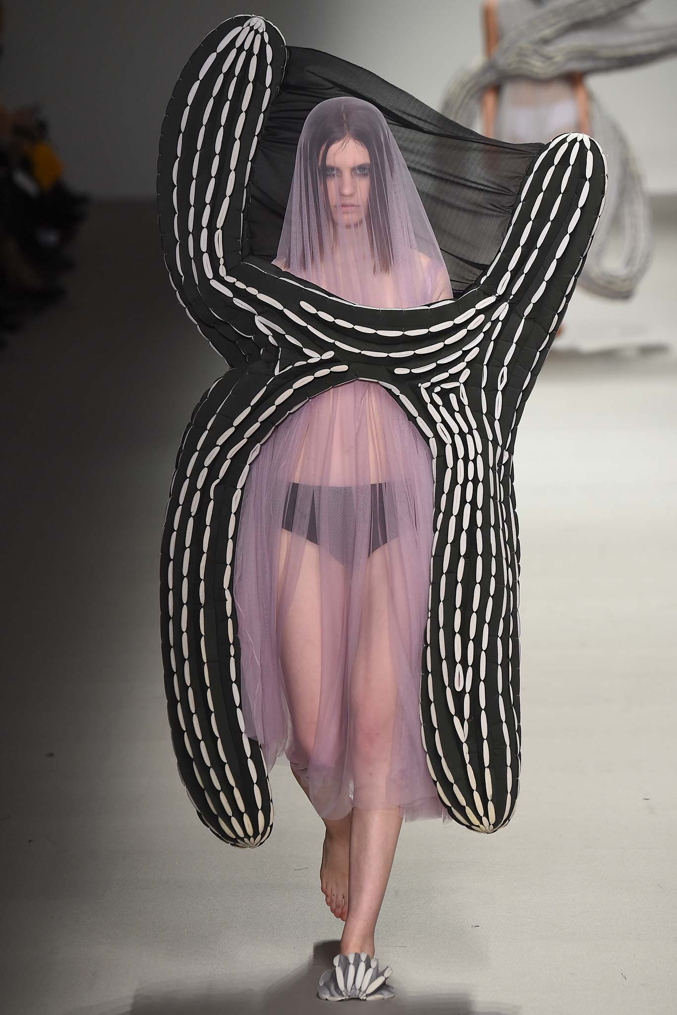 Central Saint Martins F/W 15 Look 116