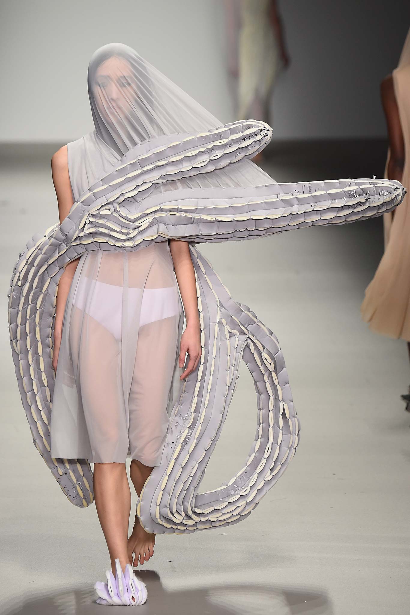 Central Saint Martins F/W 15 Look 117