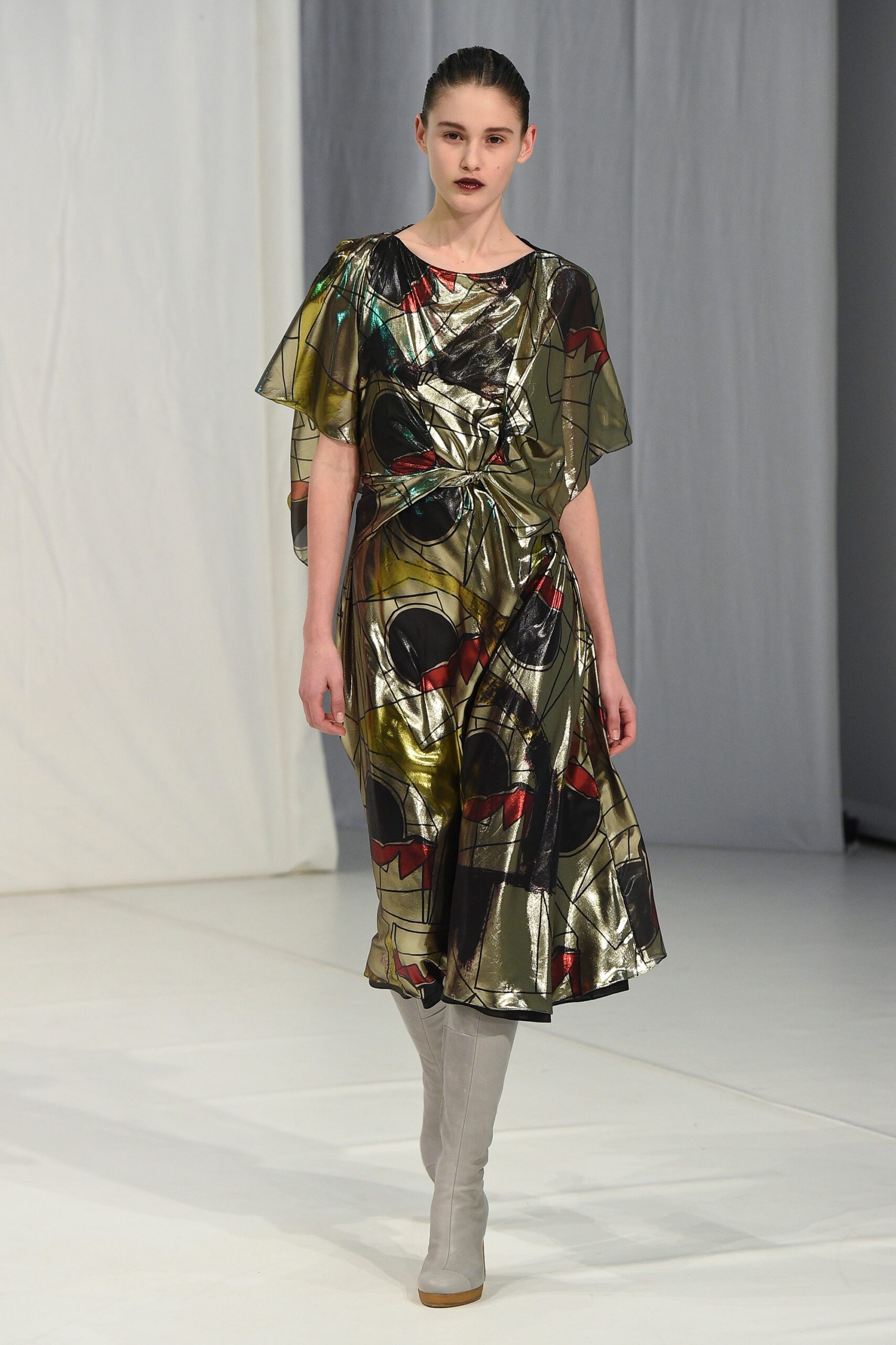 Chalayan F/W 18 Look 486