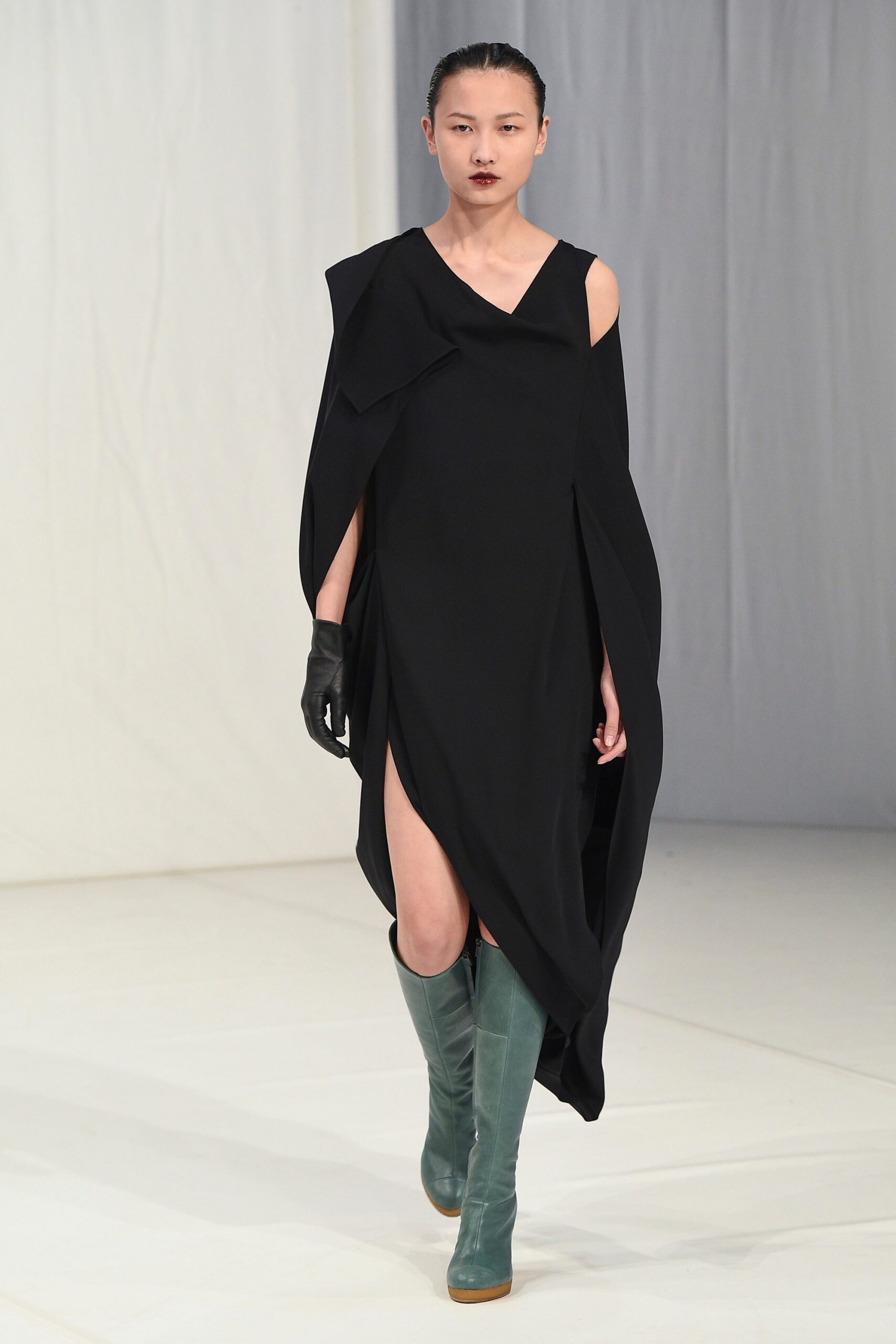 Chalayan F/W 18 Look 504