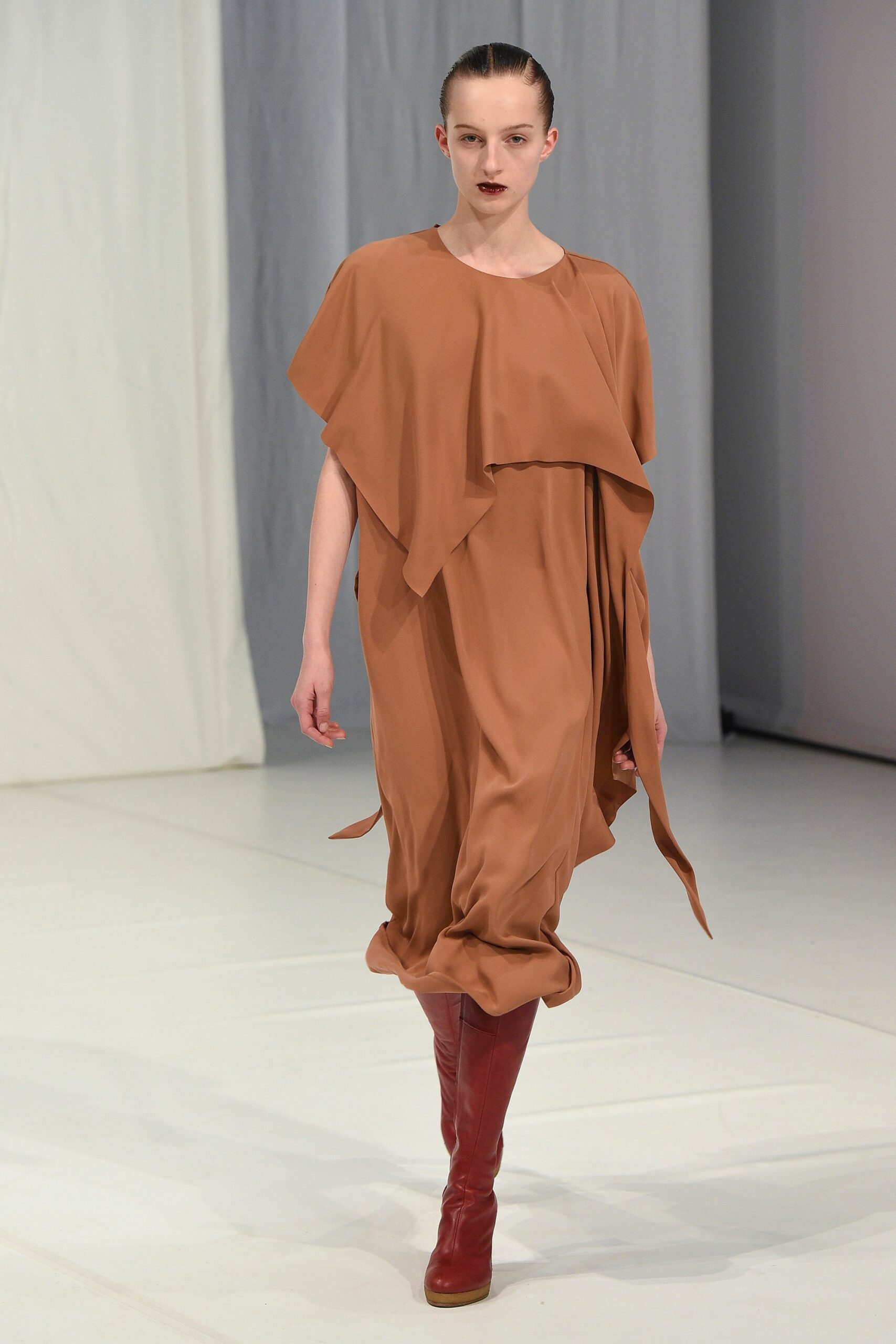 Chalayan F/W 18 Look 524