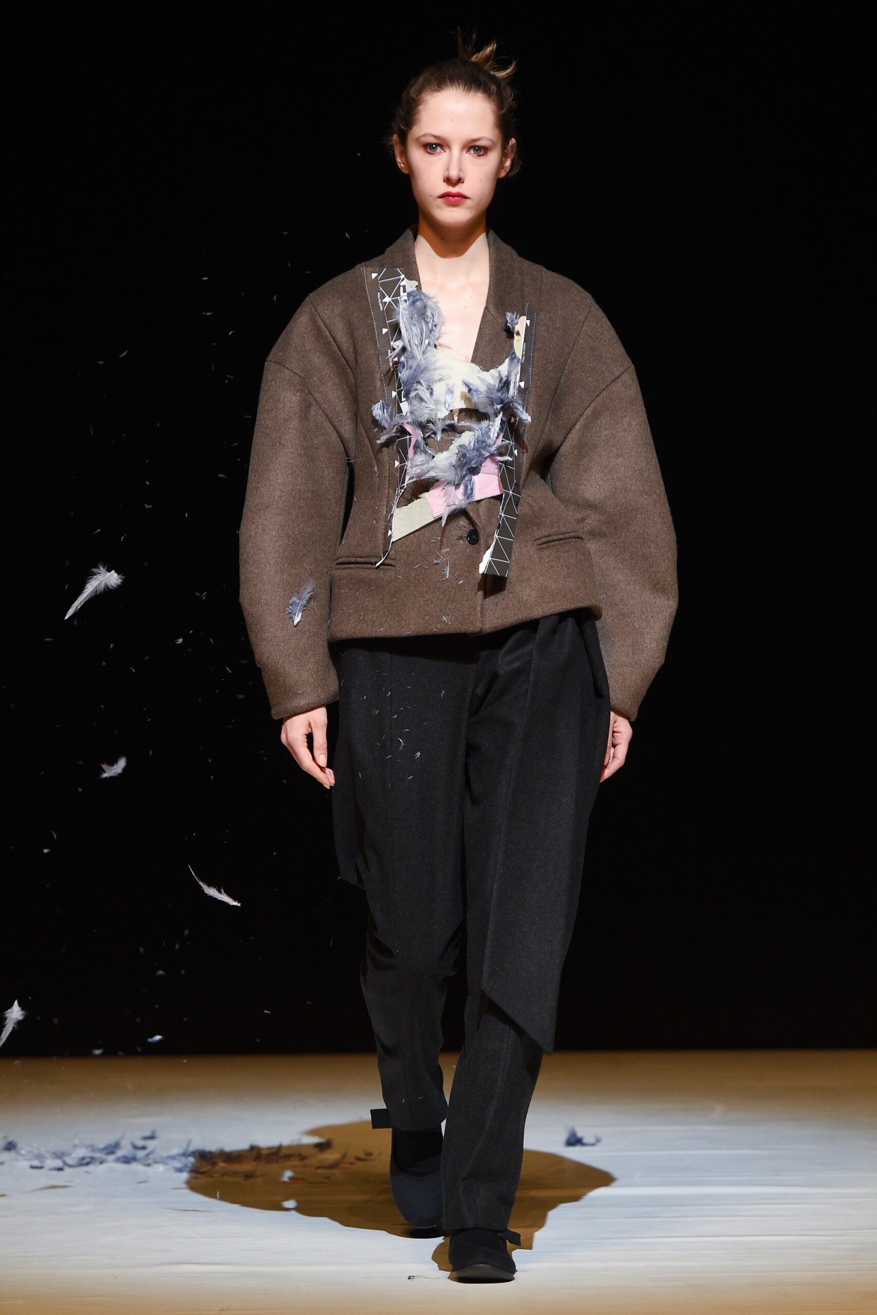 Chalayan F/W 17 Look 489