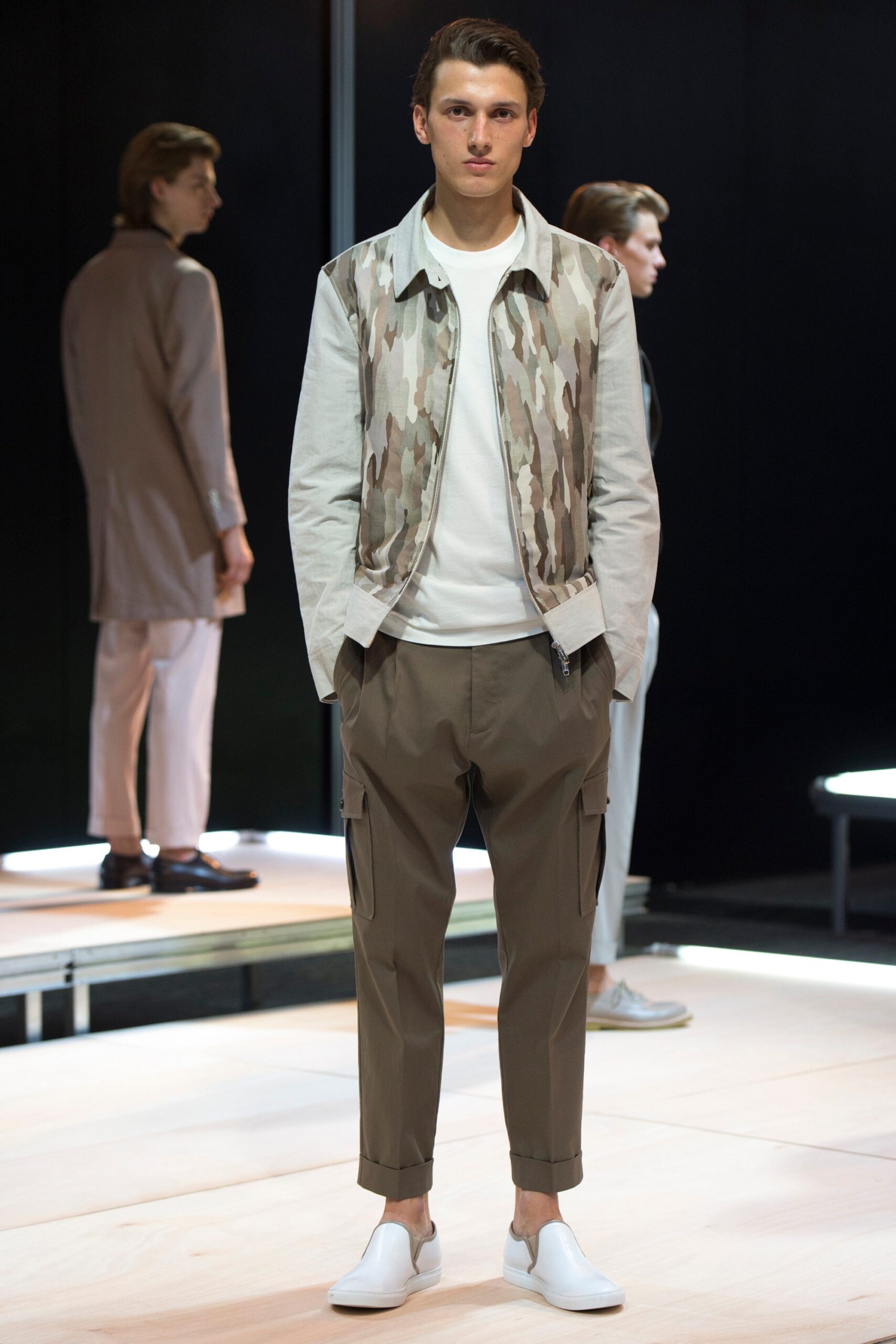 Cerruti 1881 S/S 17 Menswear Look 132