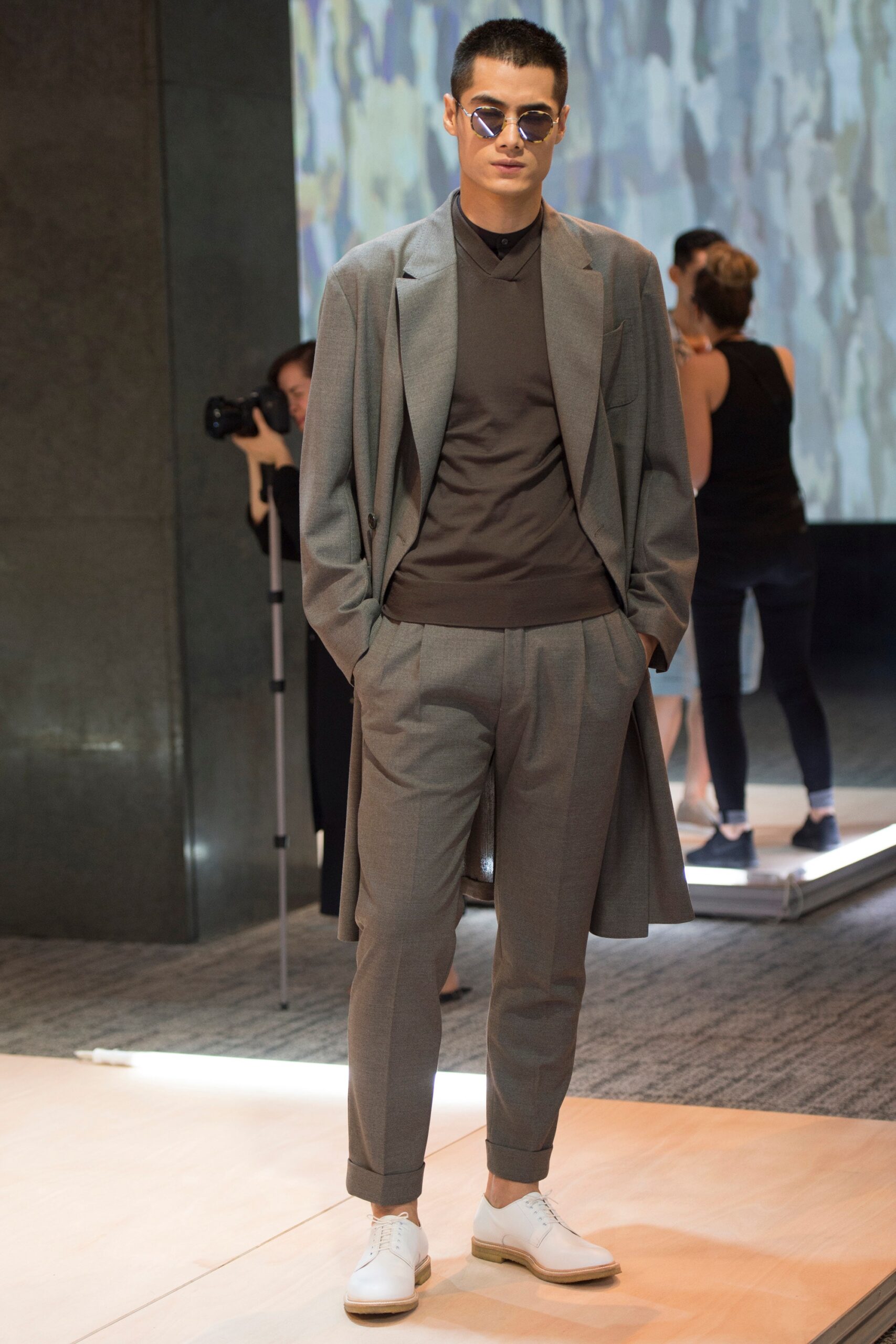 Cerruti 1881 S/S 17 Menswear Look 160